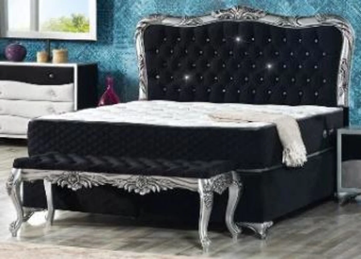Casa Padrino cama de terciopelo barroca negro / plata - Cama doble adornada con pedrería y colchón - Muebles de Dormitorio Barrocas