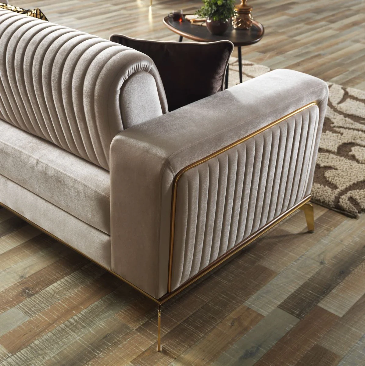 Casa Padrino sof¨¢ cama de lujo crema / marr¨®n / oro 225 x 92 x A. 83 cm - Sof¨¢ de sal¨®n con 3 almohadas - Muebles de sal¨®n de lujo