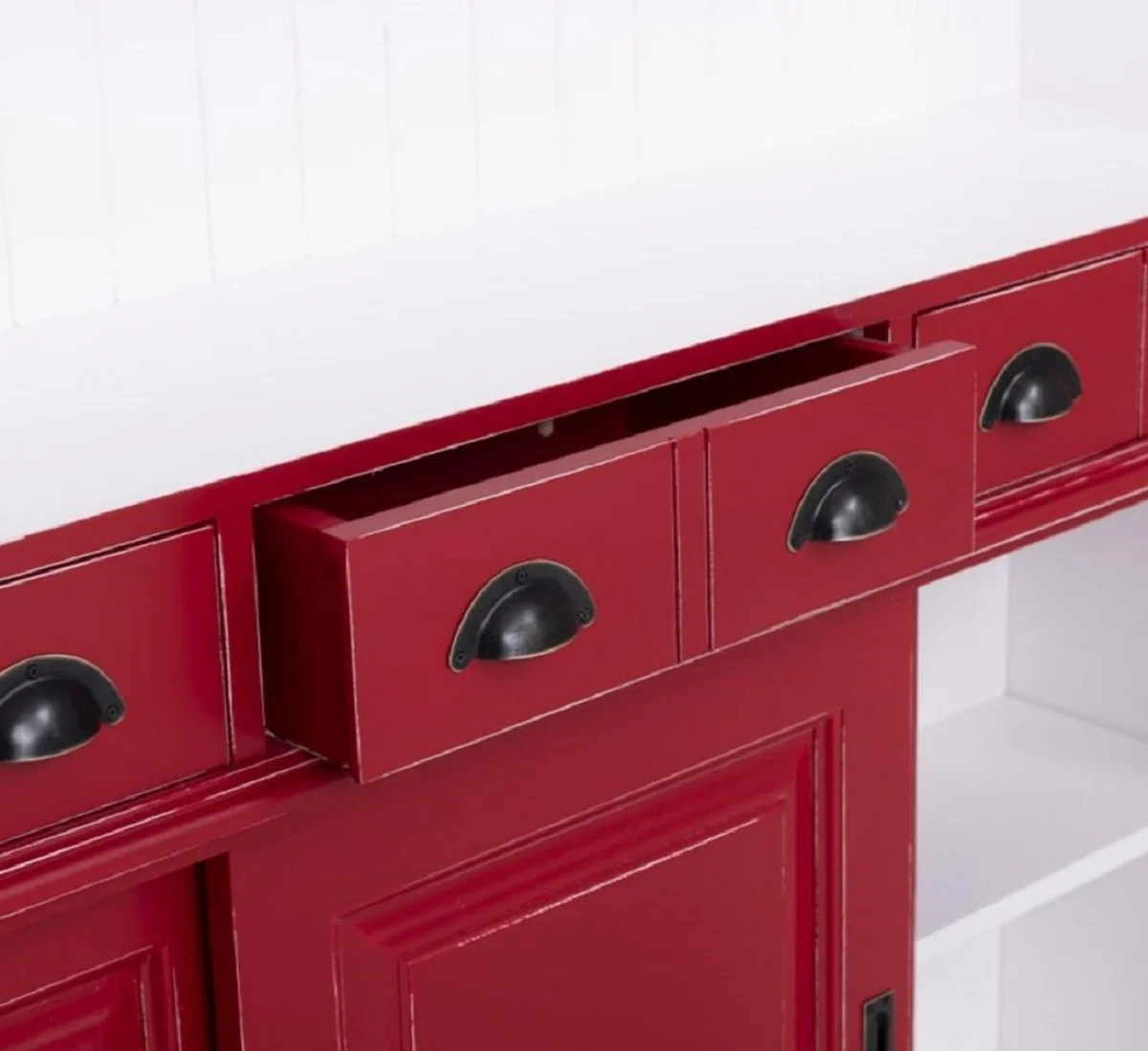 Casa Padrino armario de bar de madera maciza de estilo campestre rojo antiguo / blanco 151 x 36 x A. 210 cm - Gabinete de vino de madera maciza estilo campestre - Mueble bar de estilo campestre