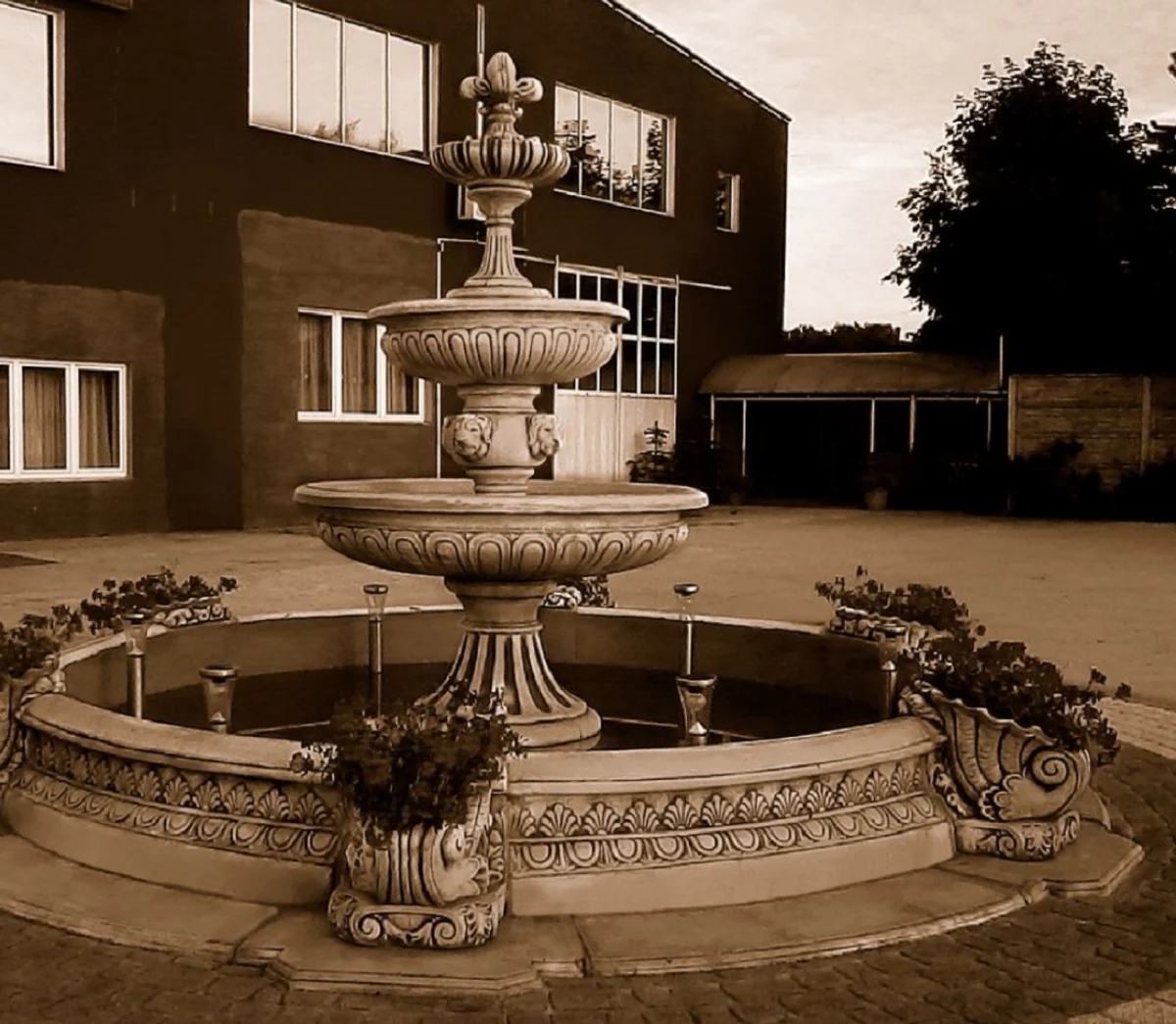 Casa Padrino fuente barroco gris ? 150 x A. 280 cm - Magn¨ªfica fuente de jard¨ªn de estilo barroco - Fuente redonda de piedra para decoraci¨®n de jard¨ªn - Accesorios de decoraci¨®n de jard¨ªn barrocos