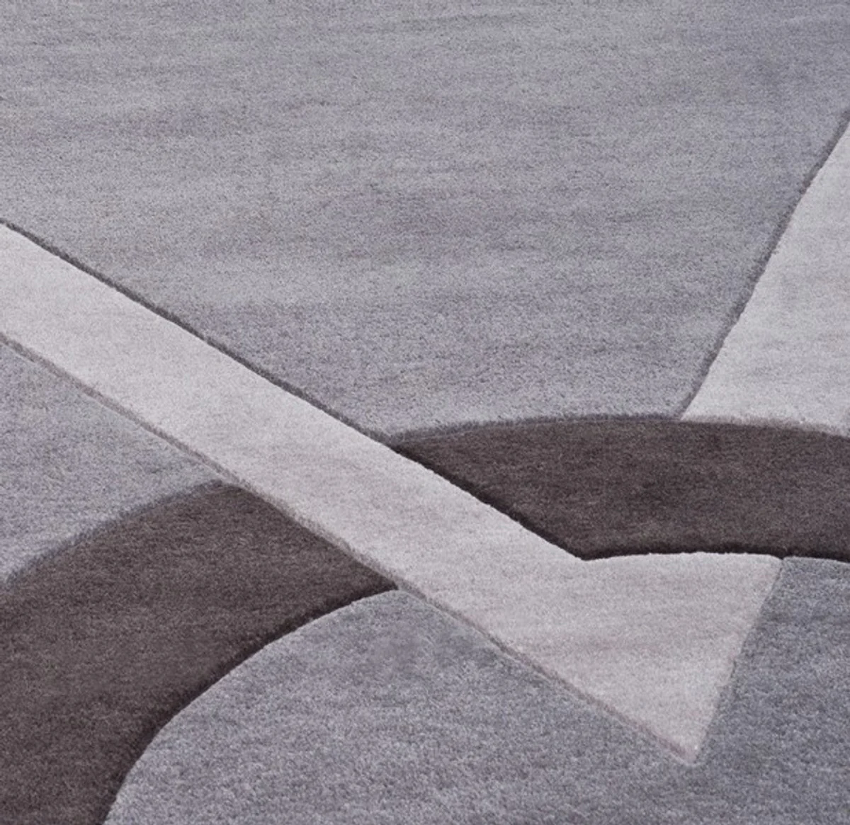 Beautiful luxury carpet made from 100% New Zealand wool with meander pattern, gray / brown, silky smooth, 200 x 300 cm - High quality