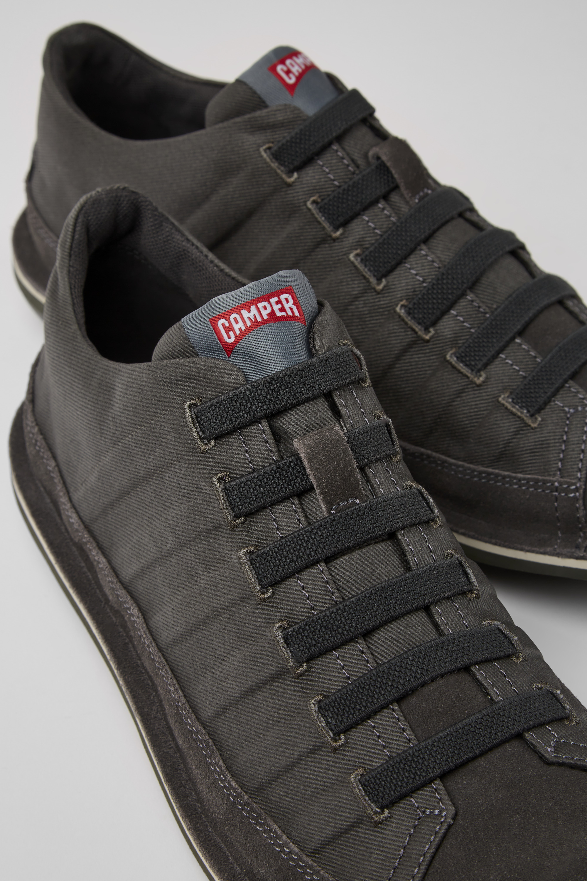 Beetle - Men's dark gray sneakers