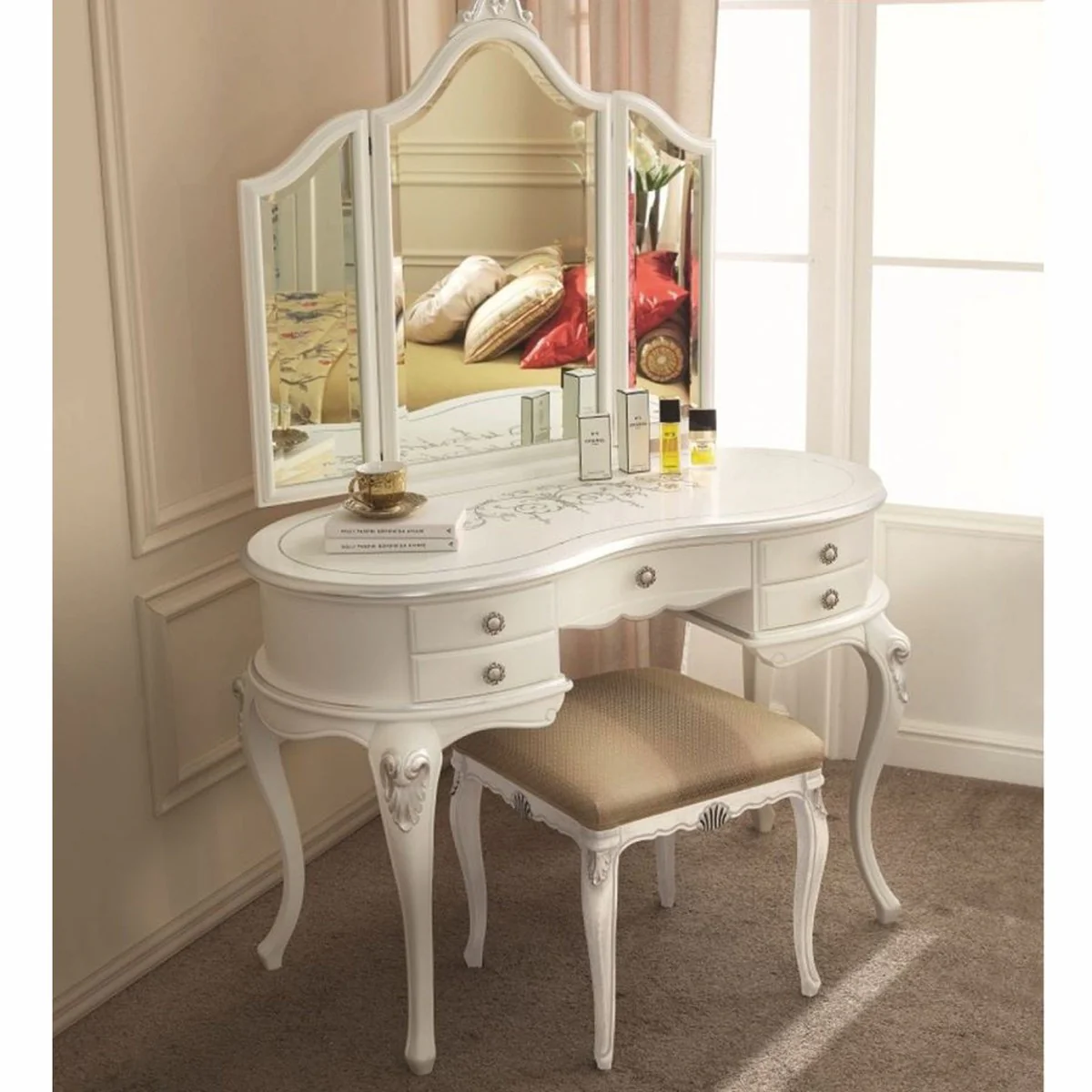 Casa Padrino Conjunto de Tocador Barroco de Lujo Blanco / Plata / Marr¨®n - Hecho en Italia