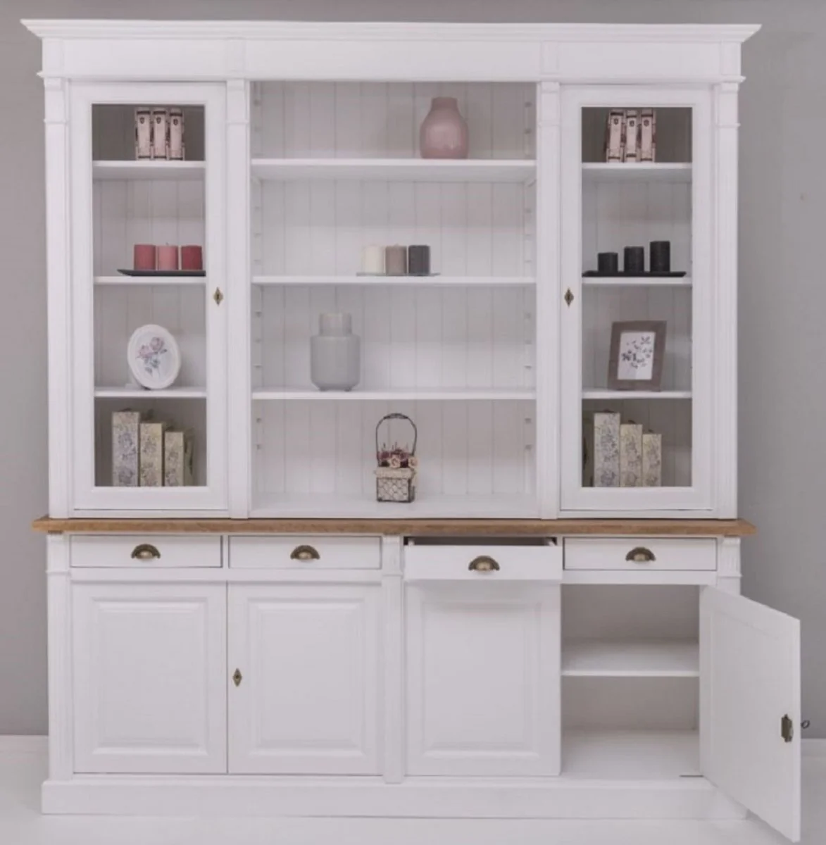 Casa Padrino armario de comedor estilo campestre blanco / marr¨®n 223 x 51 x A. 240 cm - Armario de madera maciza - Armario de cocina - Muebles de comedor estilo campestre