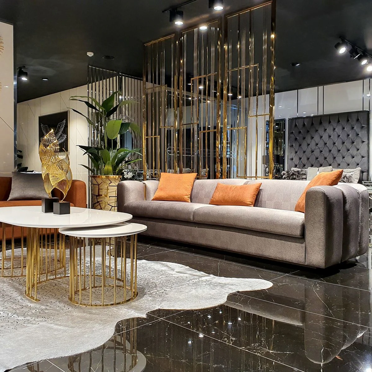 Casa Padrino sof¨¢ de lujo plata / oro 240 x 95 x A. 85 cm - Sof¨¢ de Sal¨®n - Sof¨¢ de Hotel - Muebles de Lujo