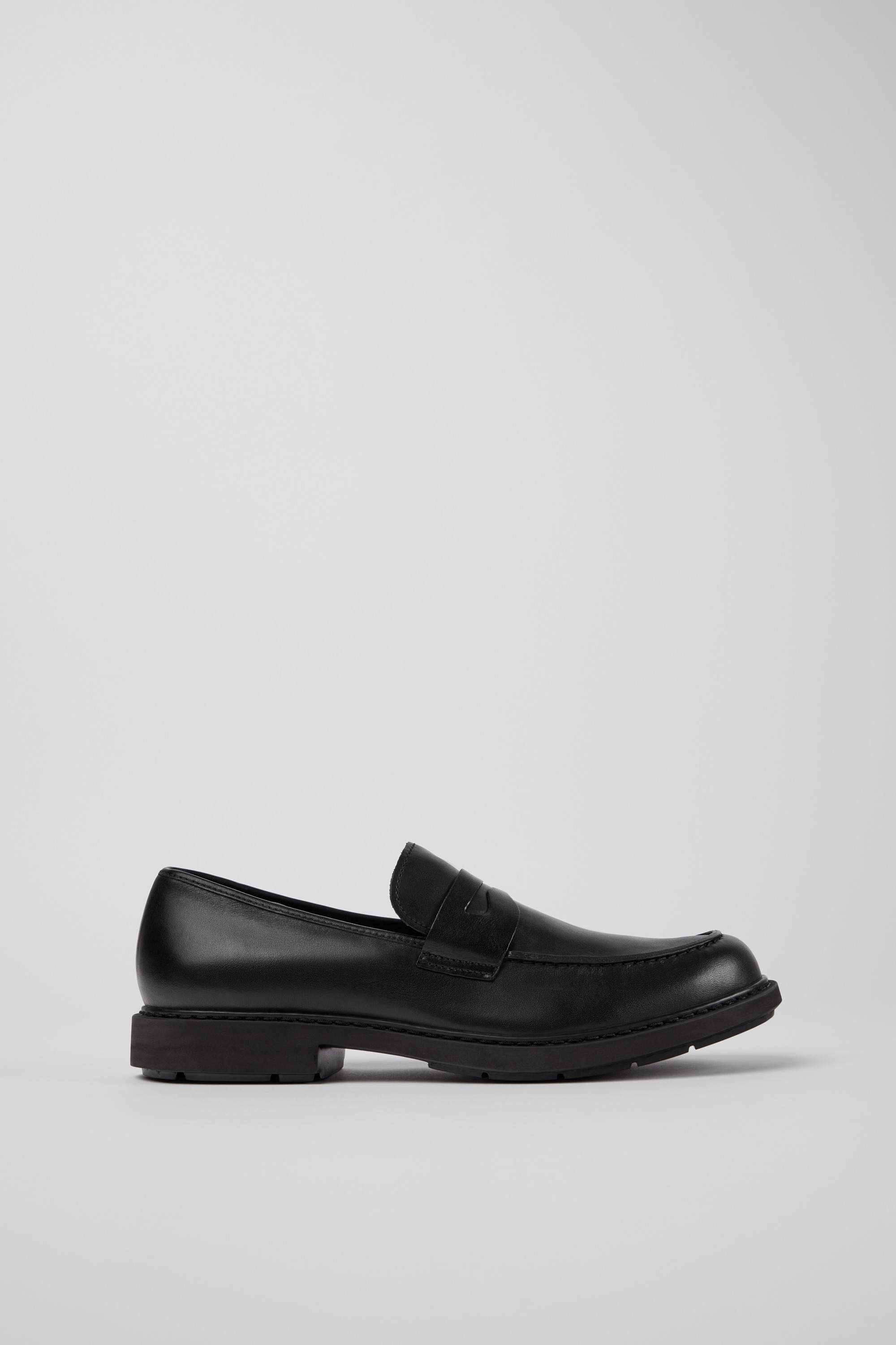 Neuman - Classic men's black moccasin