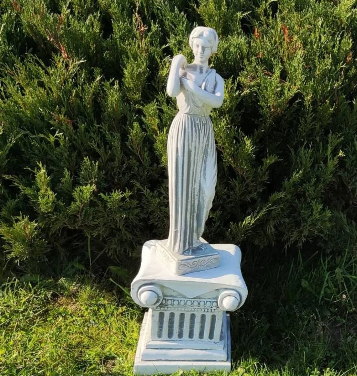 Casa Padrino escultura decorativa de piedra para jard¨ªn Art Nouveau se?ora gris A. 48 cm