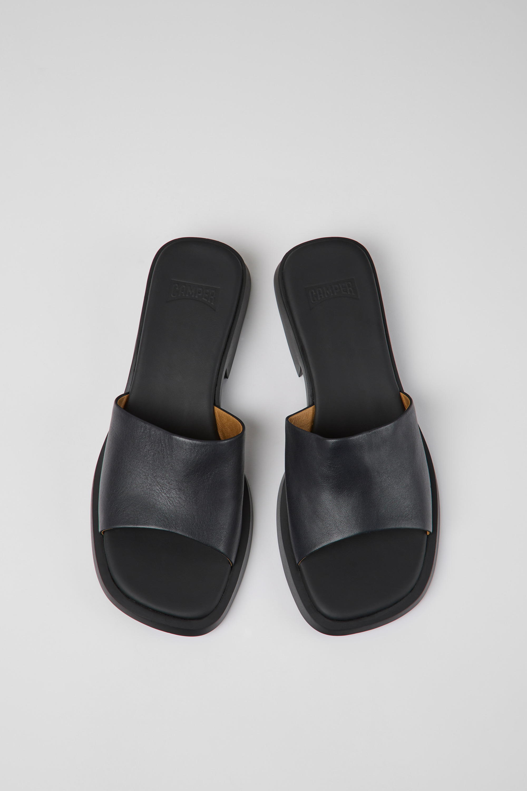 Dana - Black leather sandals for women