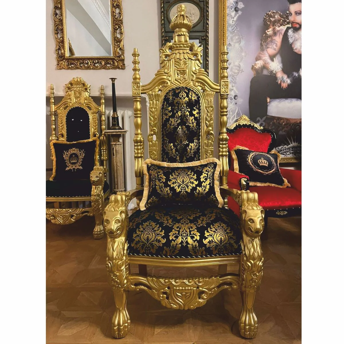 Pomp??s de Casa Padrino sill¨®n de trono barroco de lujo Provenza negro / oro - dise?ado por Harald Gl??ckler