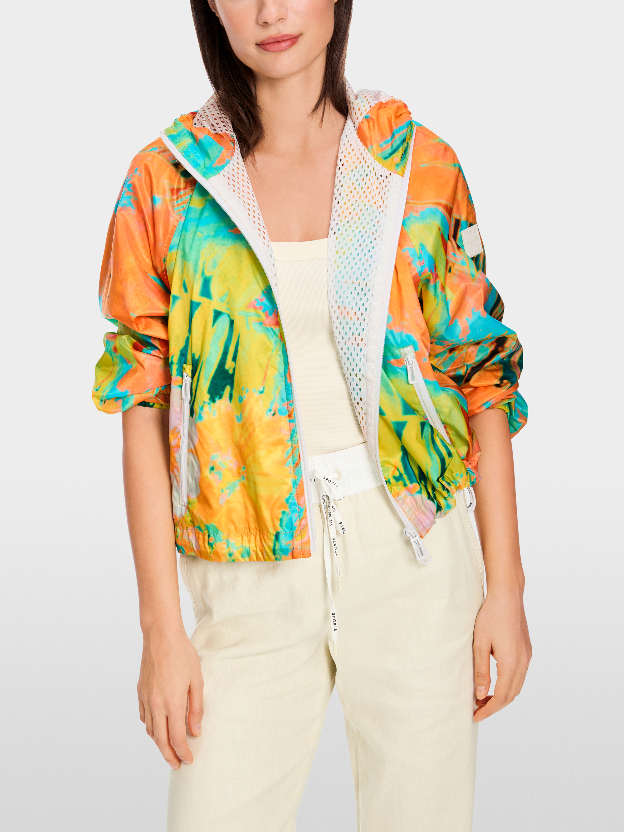 Marc-Cain Rethink Together outdoor jacket to go