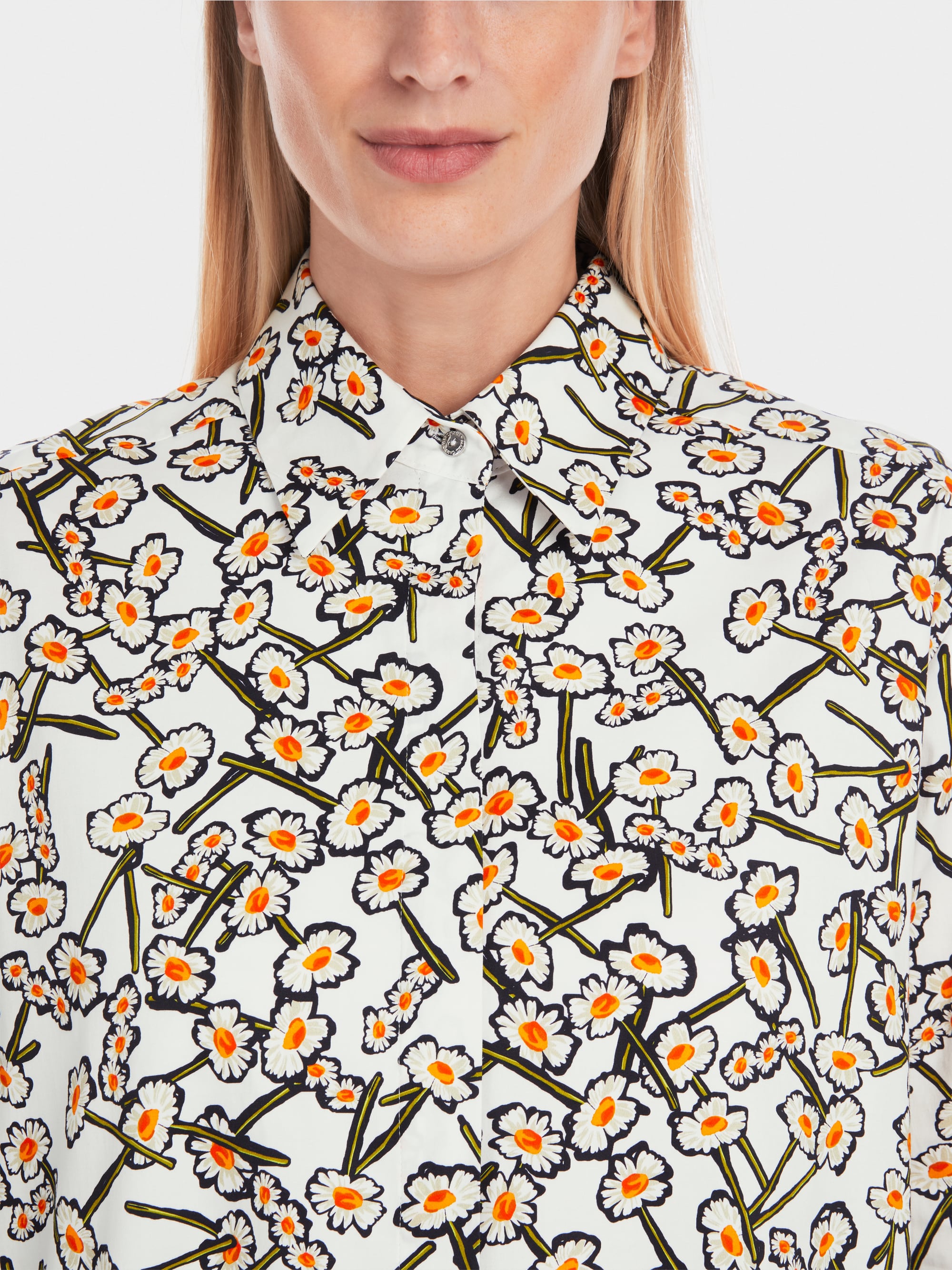 Marc-Cain Shirt blouse with daisy print