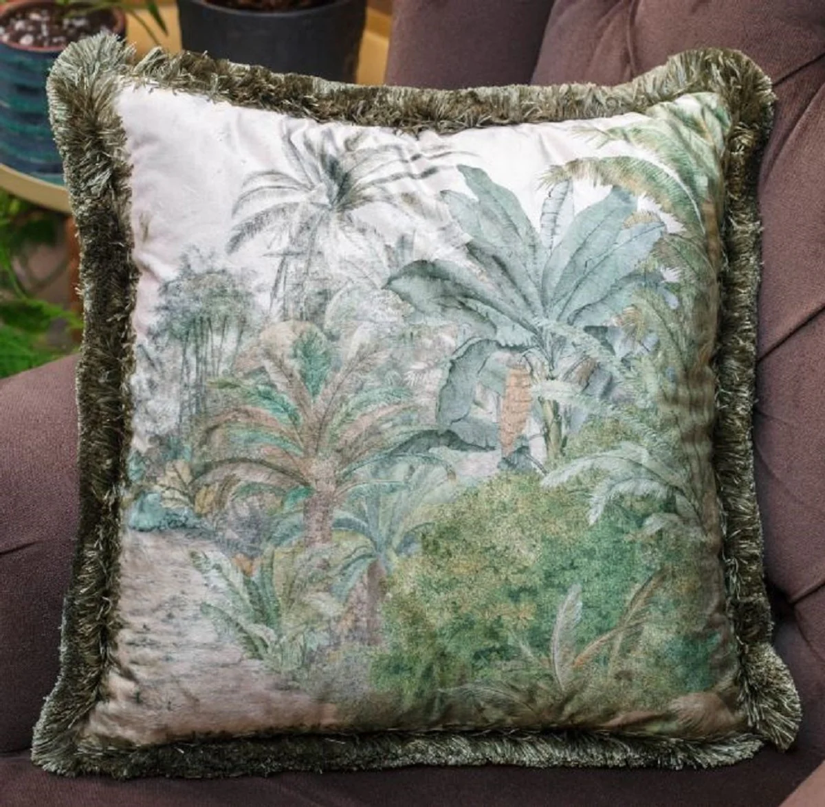 Casa Padrino almohada decorativa de lujo paisaje de palmeras crema / verde 45 x 45 cm - Almohada de terciopelo estampada con flecos - Accesorios de decoración de salón