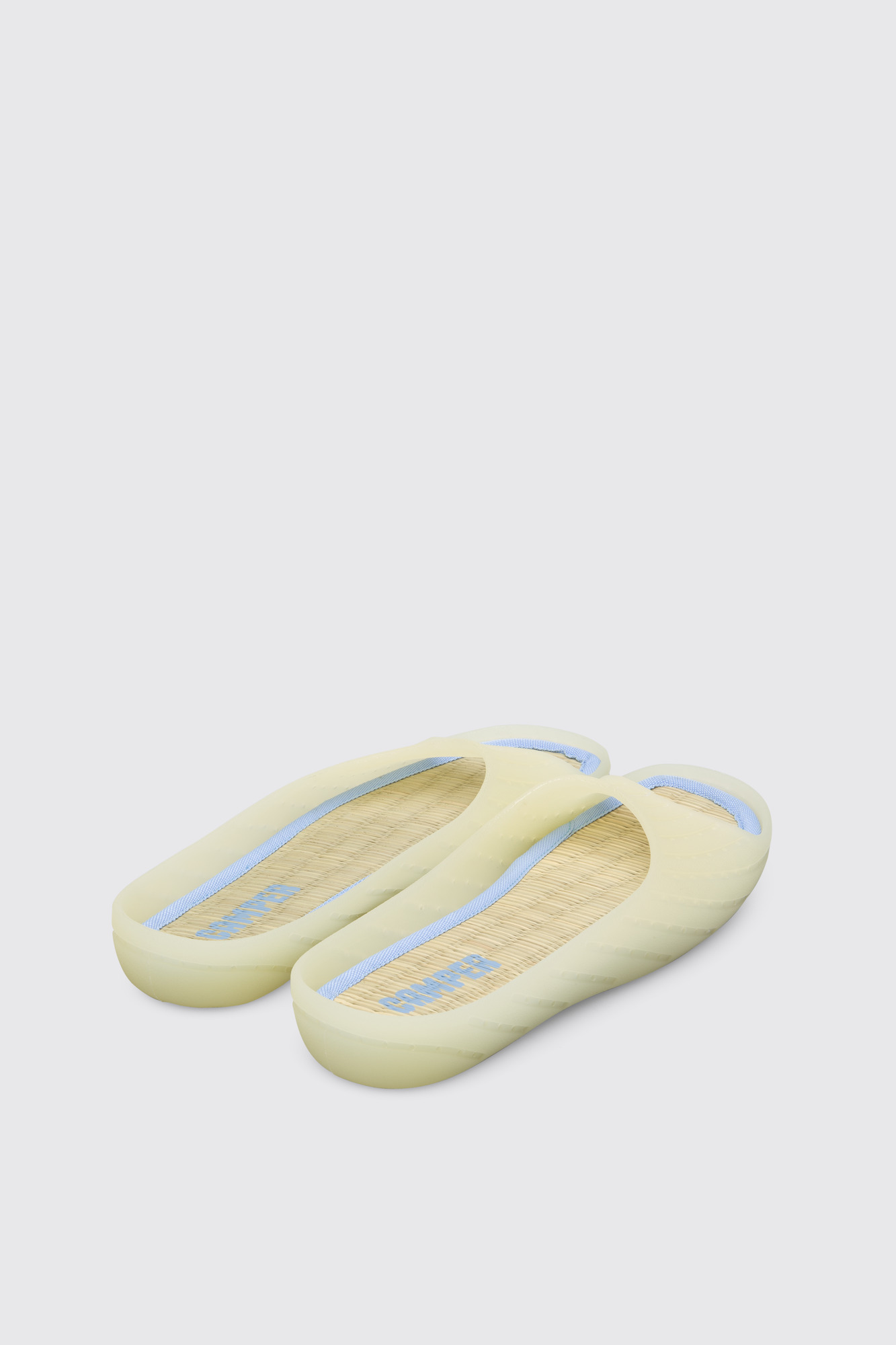 Wabi - Monomaterial Wabi sandal