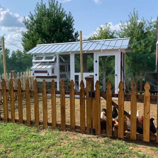 Outdoor Chicken Coop - 6′x12′x7.5′