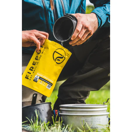 Ración Pasta orzo con salsa boloñesa vegana Firepot - Comida deshidratada
