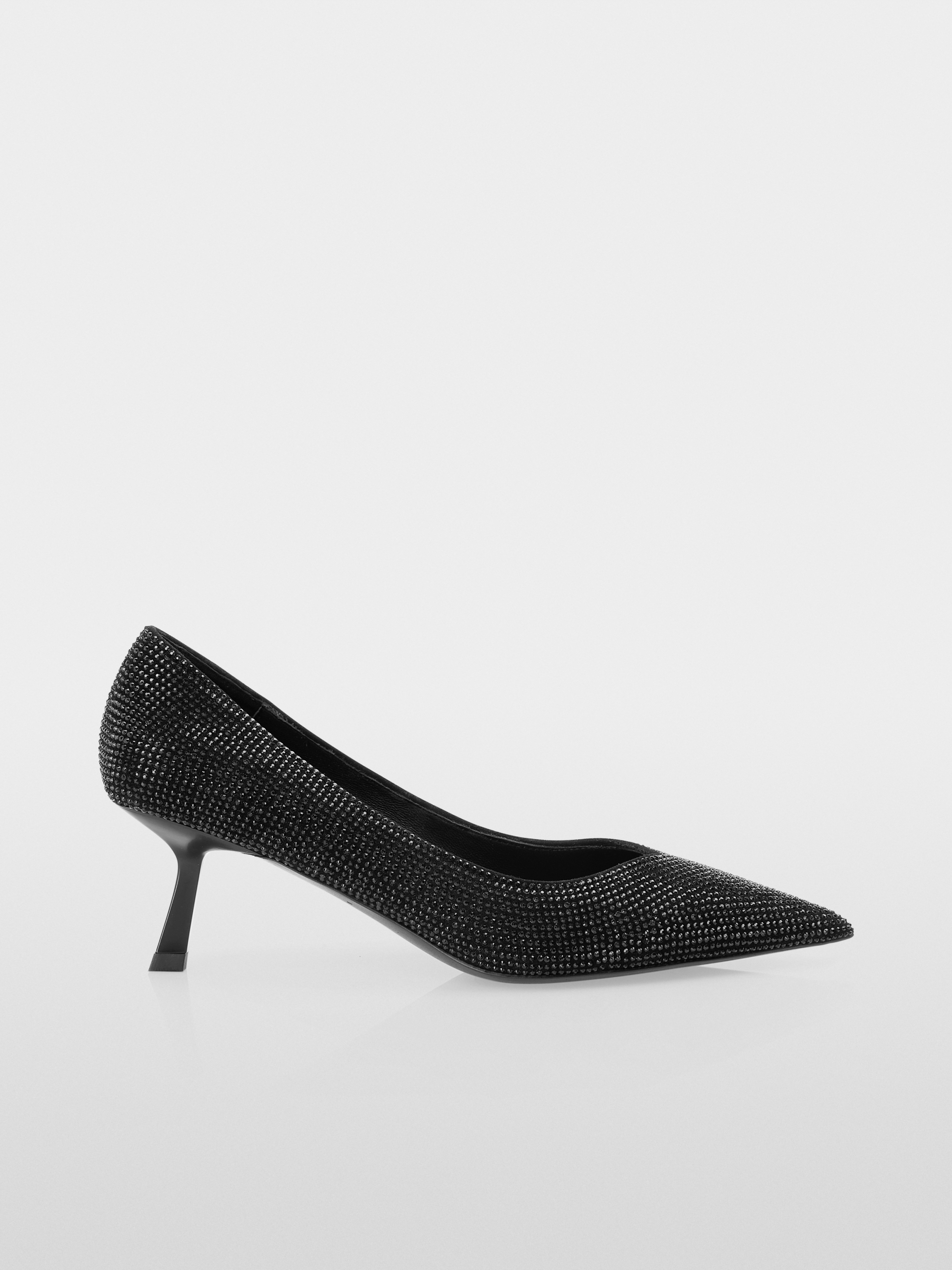 Marc-Cain Pointed pumps in V-shape