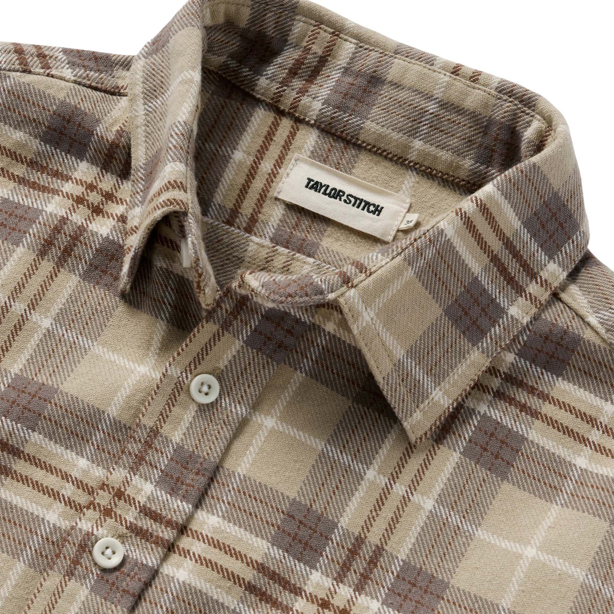 The Ledge Shirt in Fossil Plaid