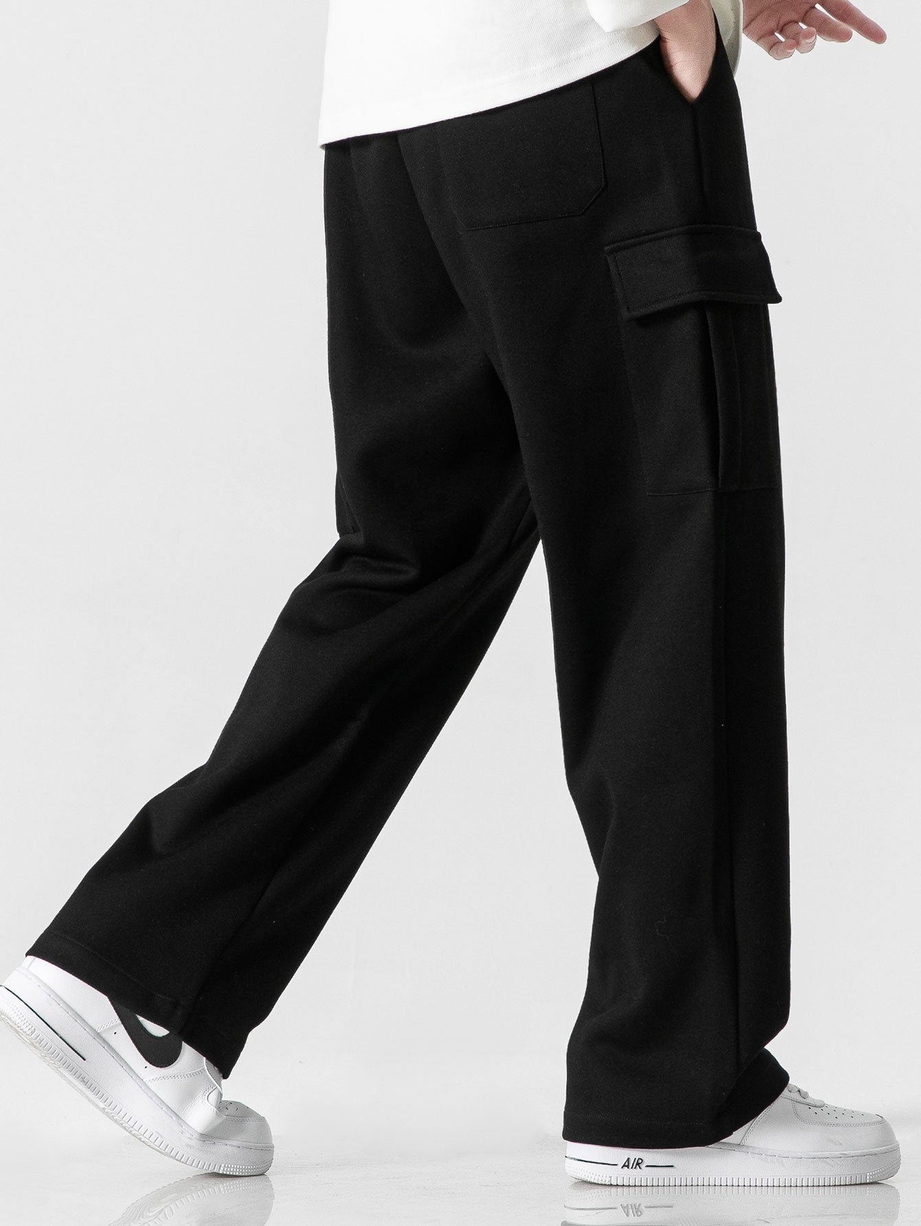 Relax Fit Straight Leg Jersey Cargo Pants