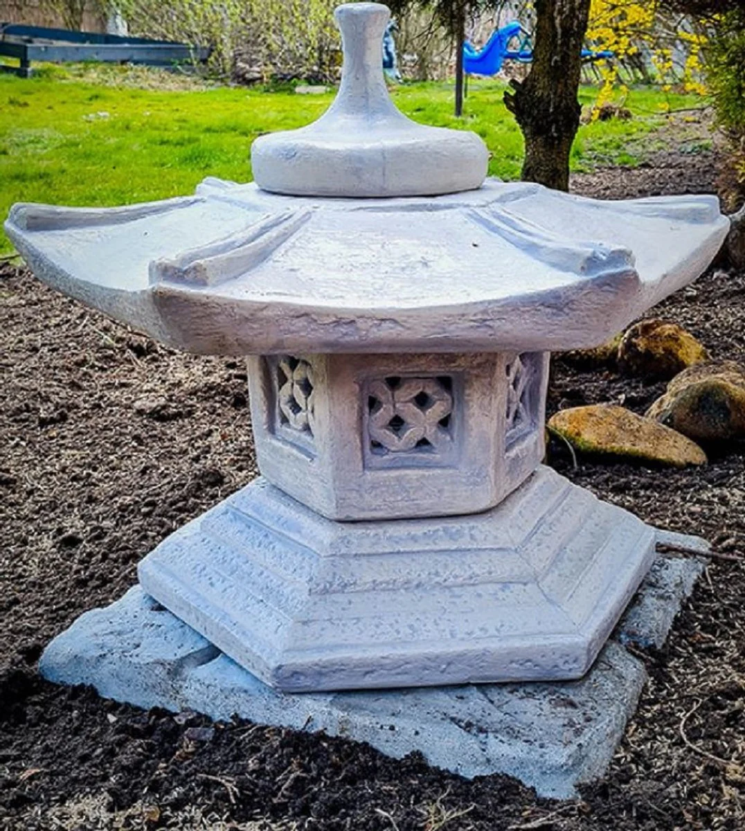 Casa Padrino L¨¢mpara de Jard¨ªn de Estilo Japon¨¦s Pagoda Gris 50 x 50 x A. 47 cm - L¨¢mpara de Jard¨ªn y Terraza - Farol de Jard¨ªn Resistente a la Intemperie - Iluminaci¨®n de Jard¨ªn