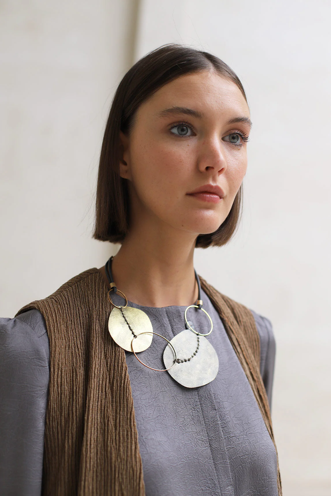 Rivera-spain Collar Nira gris FL Private Collection