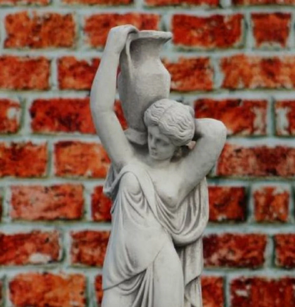 Casa Padrino fuente barroco mujer con jarra gris ? 78 x A. 175 cm - Magn¨ªfica fuente de jard¨ªn estilo barroco - Fuente redonda de piedra para decoraci¨®n de jard¨ªn - Decoraci¨®n de jard¨ªn barrocos