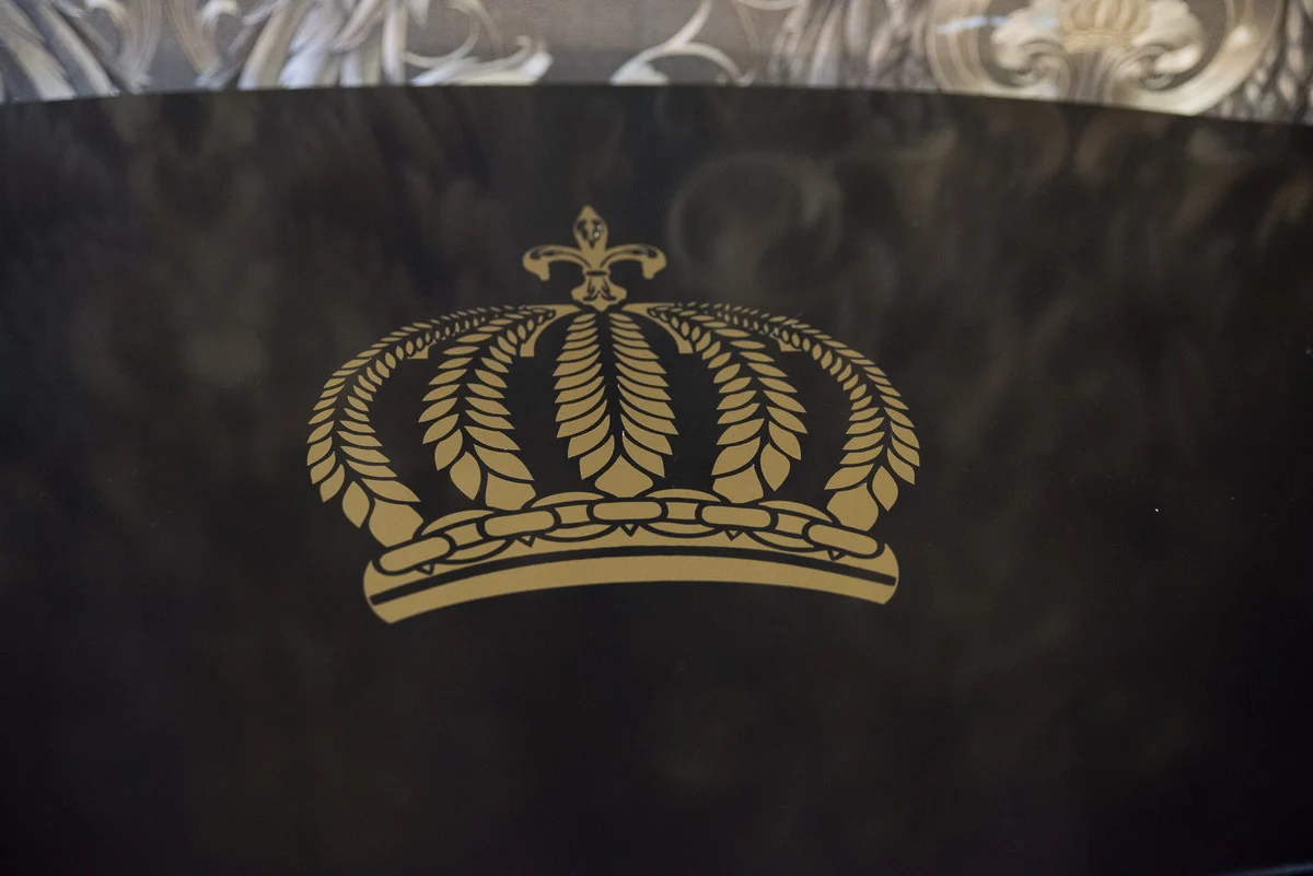 Pomp??s by Casa Padrino baroque coffee table black / gold - Pomp??s baroque living room table designed by Harald Gl??ckler