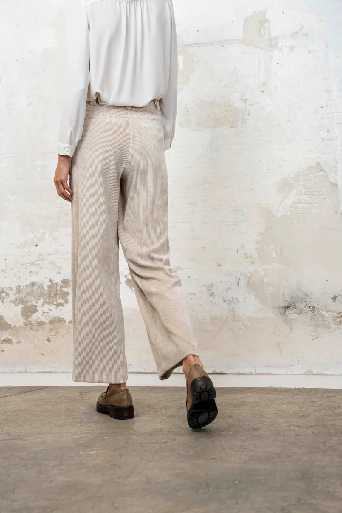 Rivera-spain Pantalón Aretha pana crudo