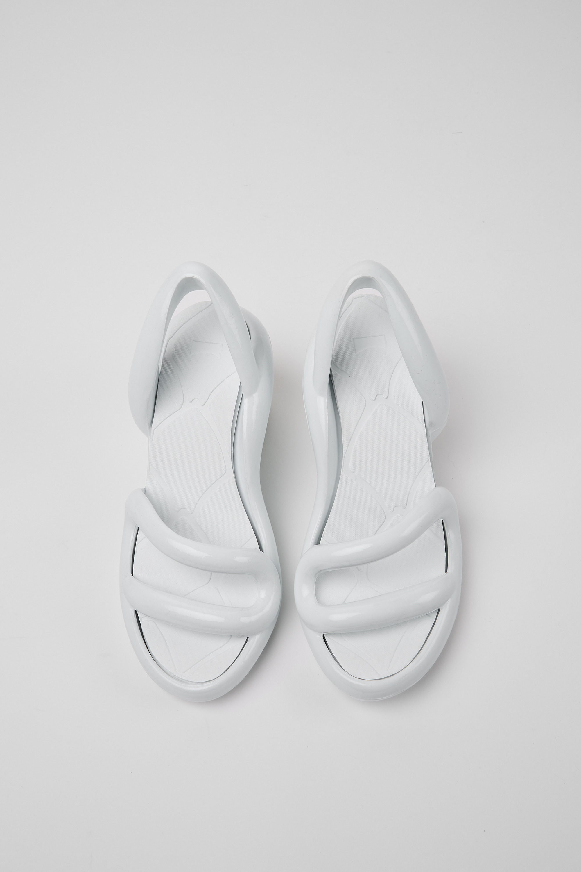 Kobarah - White unisex sandals