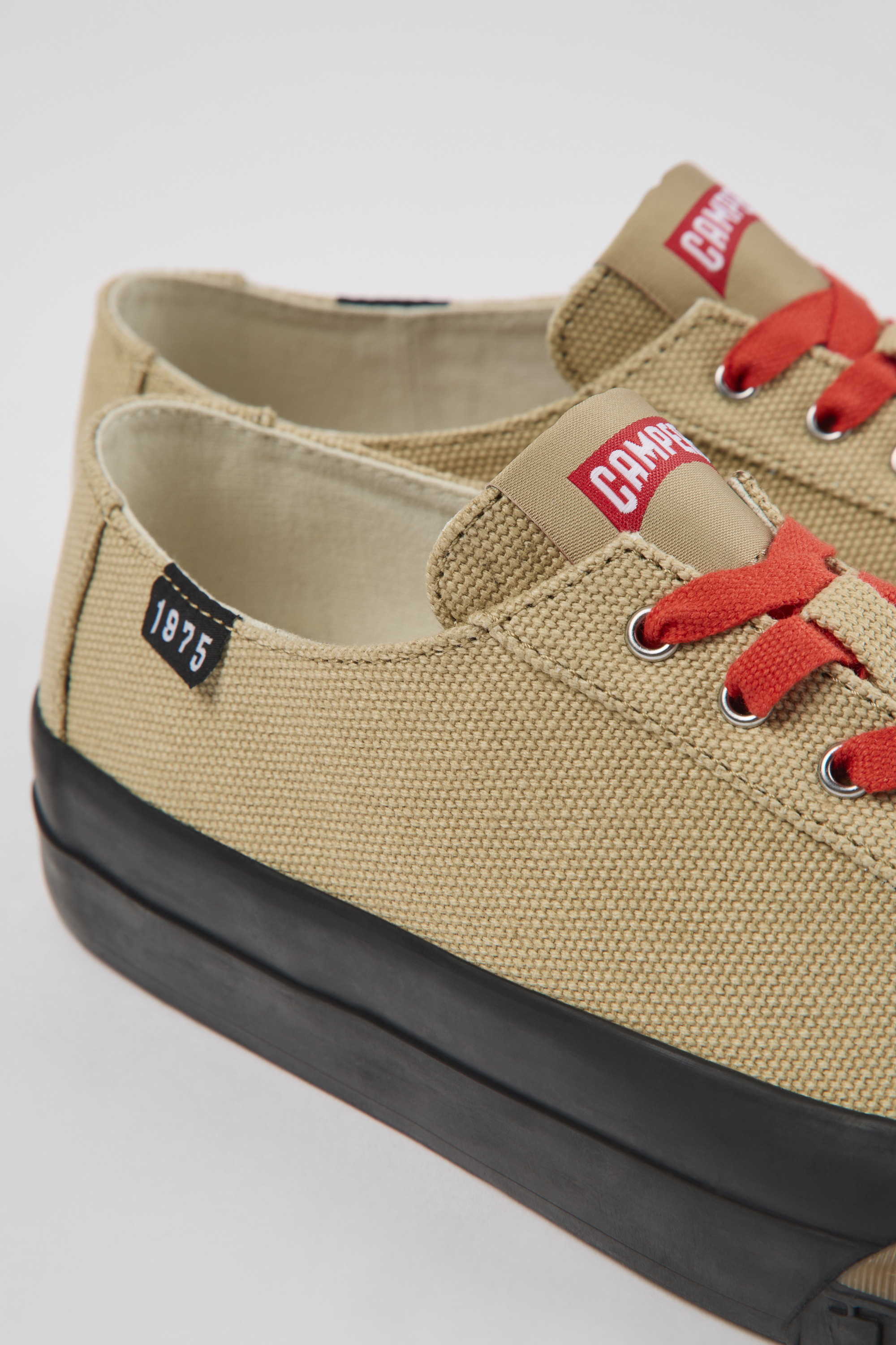 Camaleon - Beige sneaker for women