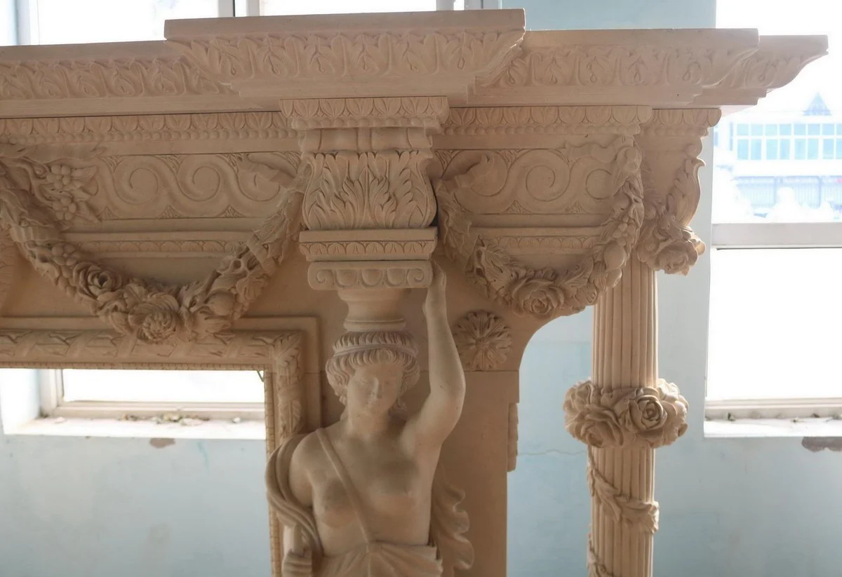 Casa Padrino marco de chimenea de m¨¢rmol barroco de lujo beige 290 x A. 165 cm