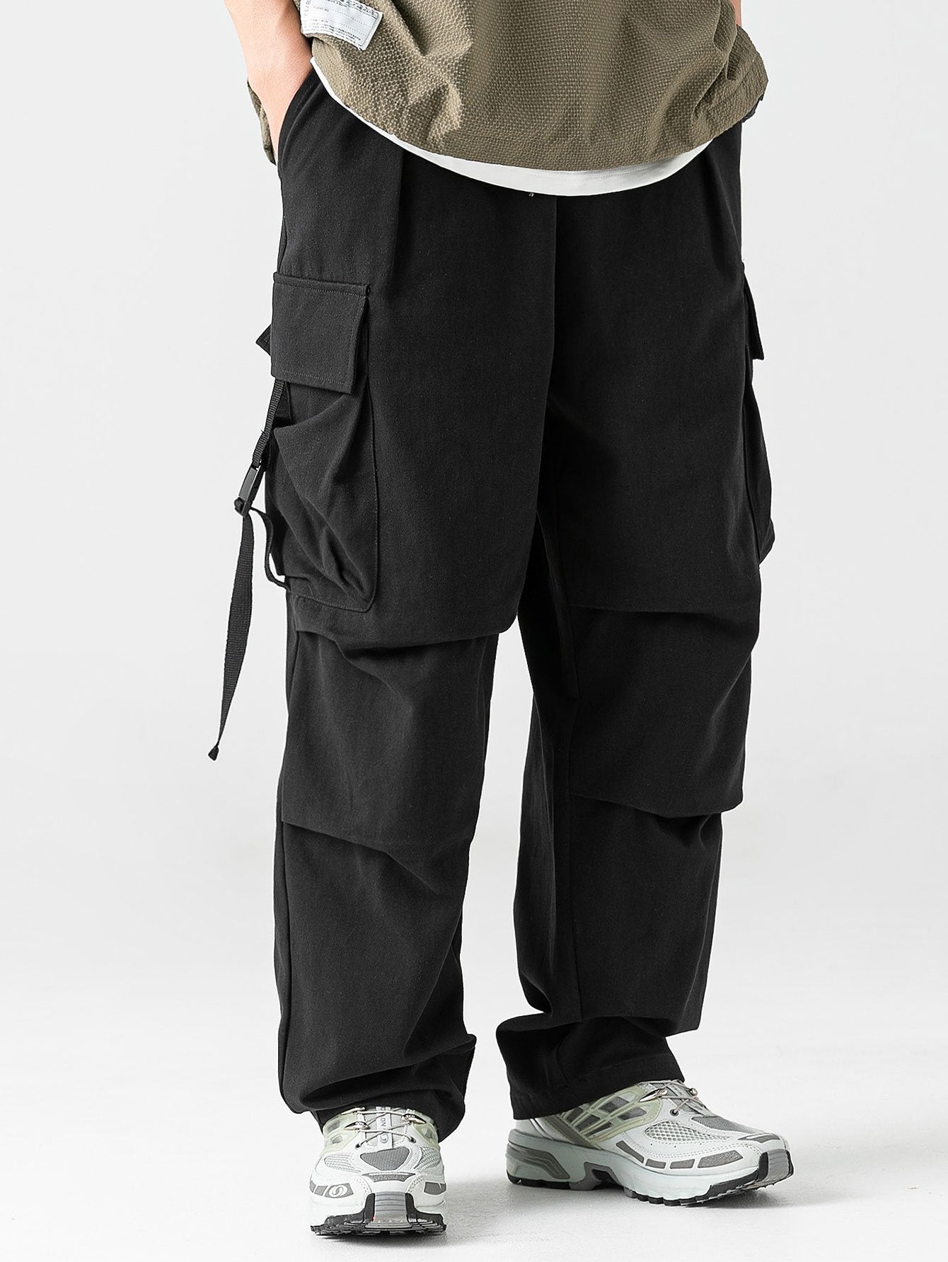 Relax Fit Straight Leg Parachute Cargo Pants