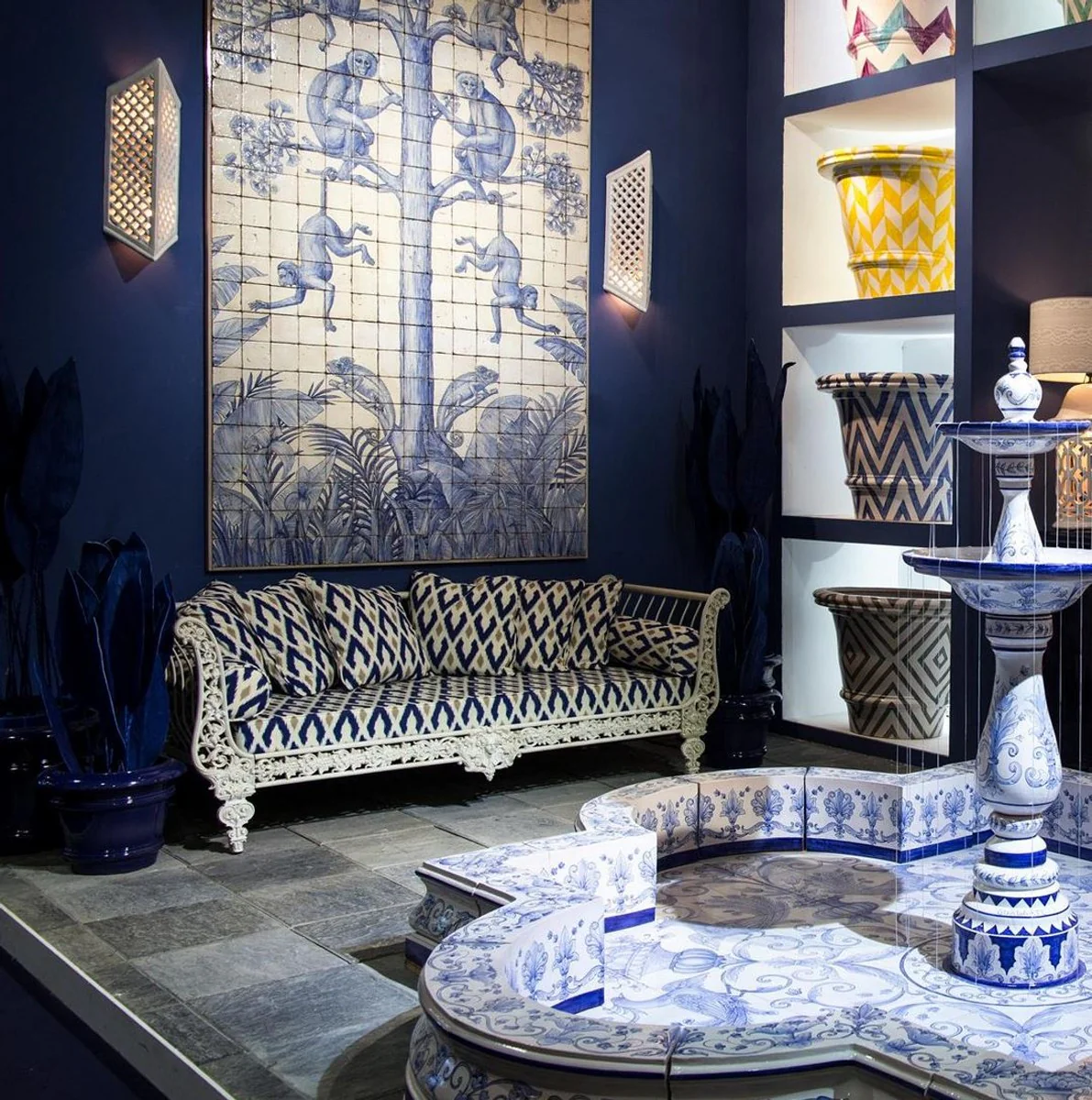 Casa Padrino sofá barroco de lujo blanco / azul / oro 212 x 87 x A. 77 cm - Sofá de hierro forjado forjado a mano con cojines - Sofá de Salón - Sofá de Jardín - Sofá de Patio - Muebles Barrocos