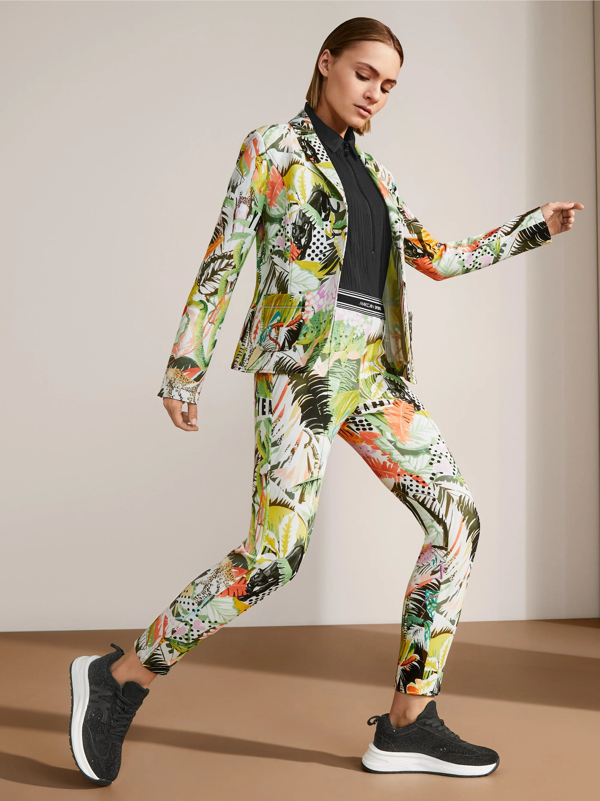 Marc-Cain Plain polo shirt in viscose stretch