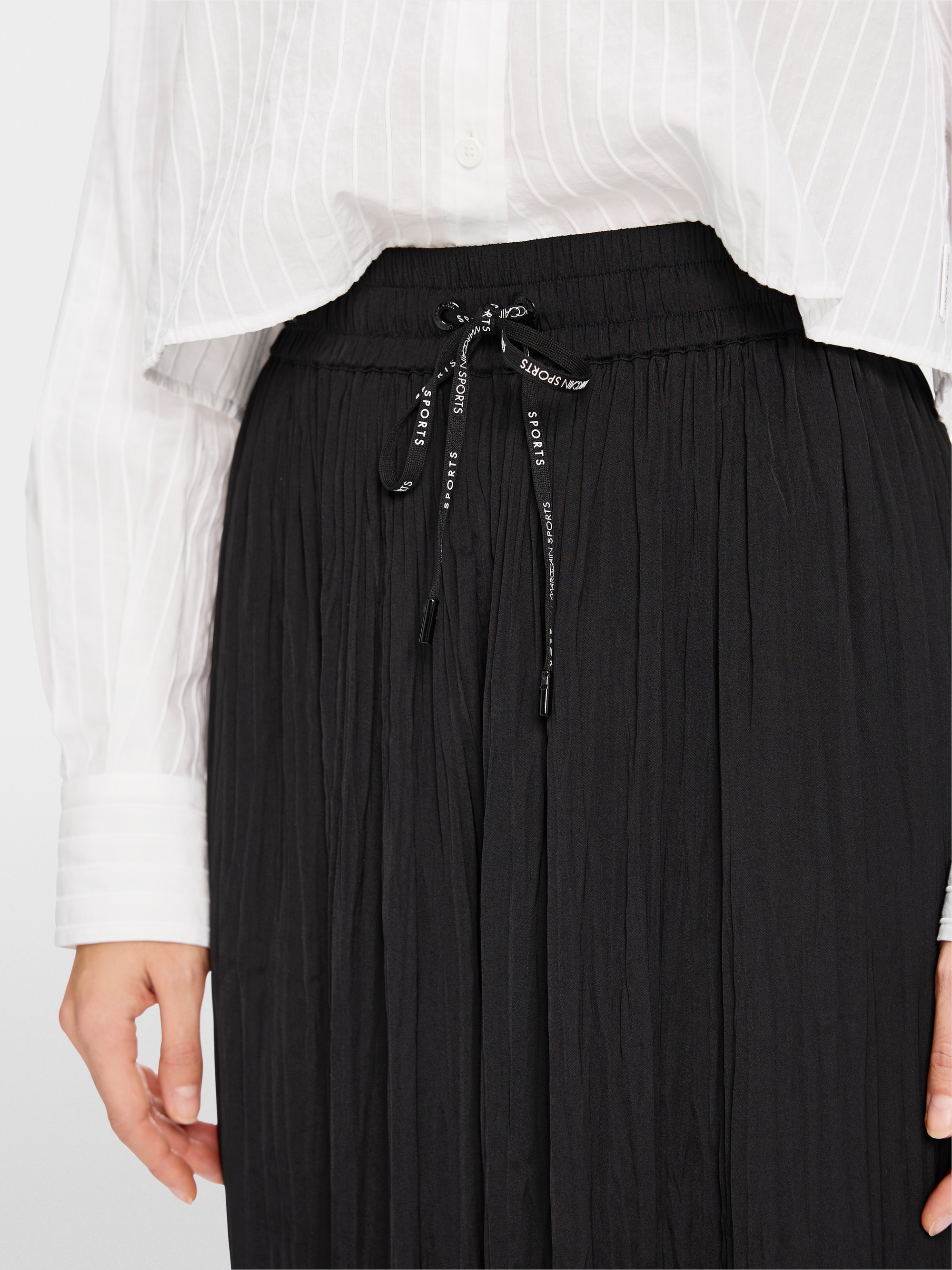 Marc-Cain WOLIN Rethink Together pleated trouers