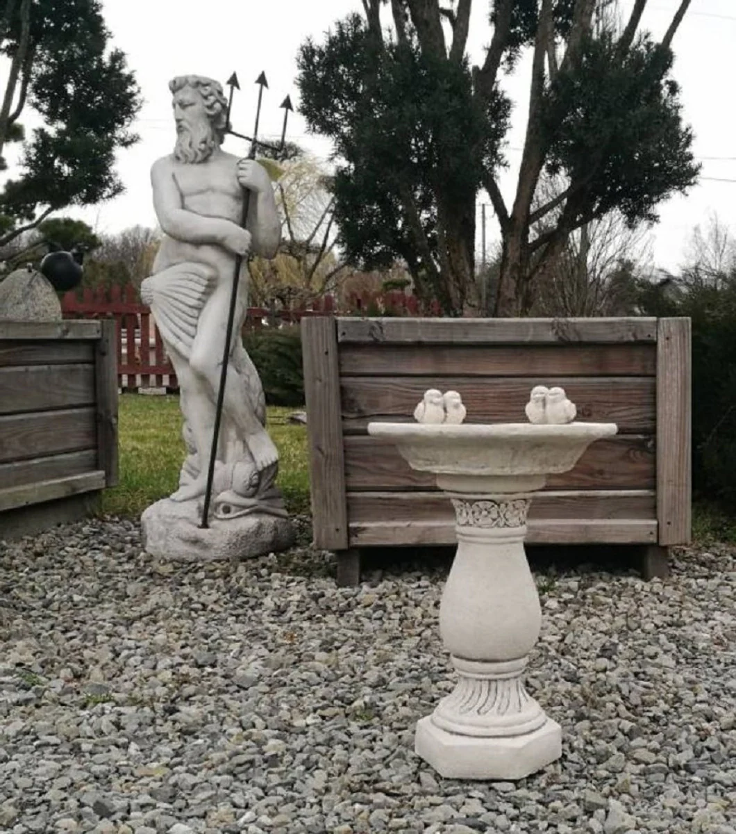 Casa Padrino Baño para Pájaros Art Nouveau Gris Ø 35 x A. 51 cm - Baño para Pájaros Redondo de Piedra para Decoración de Jardín - Decoración de Jardín Art Nouveau - Muebles de Jardín Art Nouveau