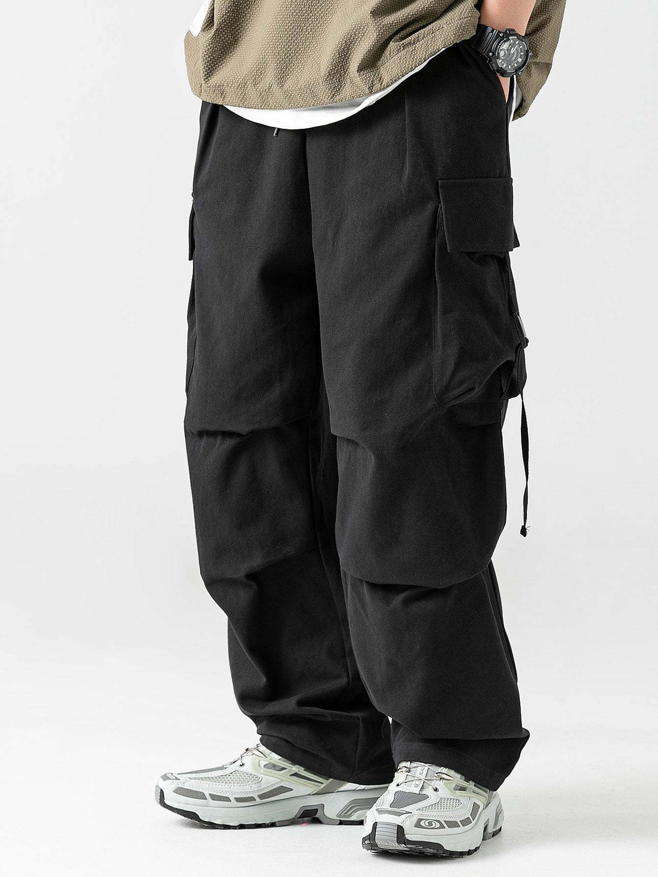 Relax Fit Straight Leg Parachute Cargo Pants