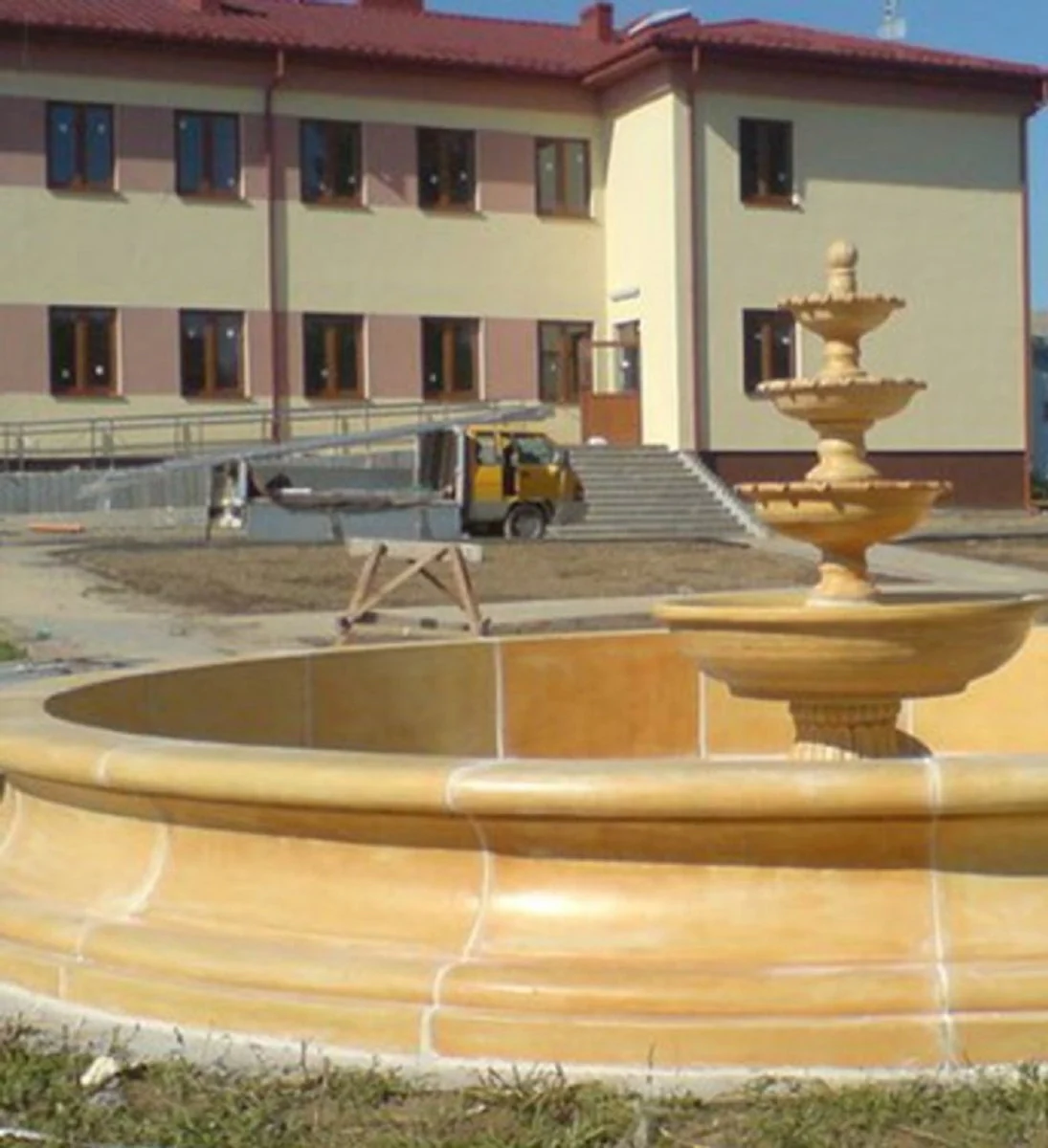 Casa Padrino borde de fuente barroco beige Ø 700 x A. 70 cm - Borde de fuente de jardín redondo - Magnífica decoración de jardín en estilo barroco