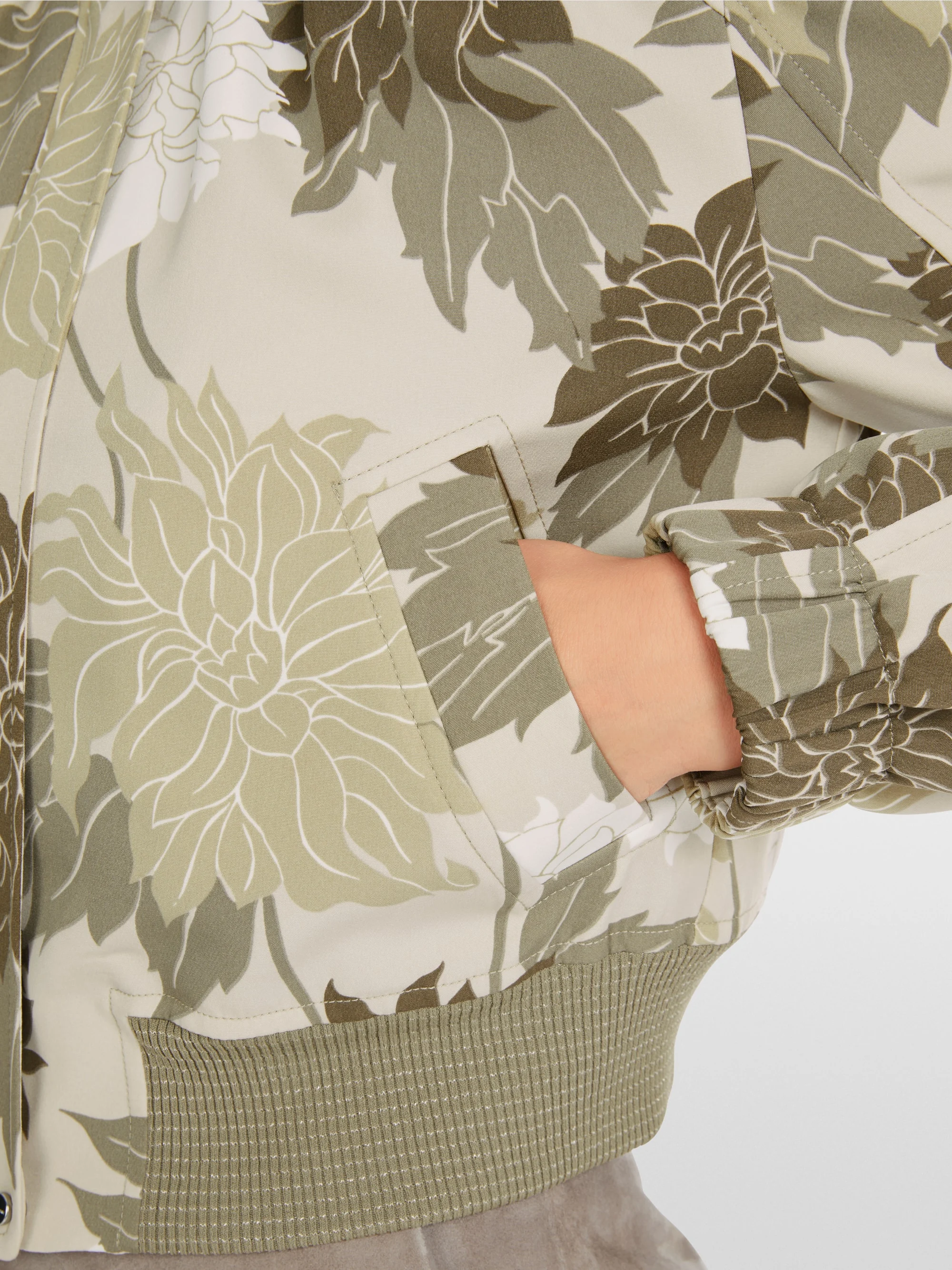 Marc-Cain Jacket with floral pattern