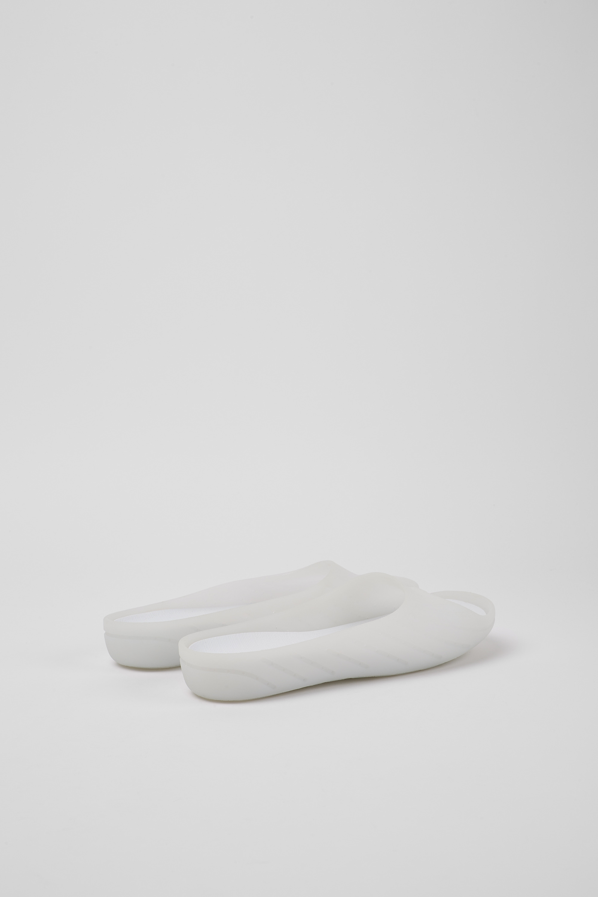 Wabi - White monomaterial sandals for women