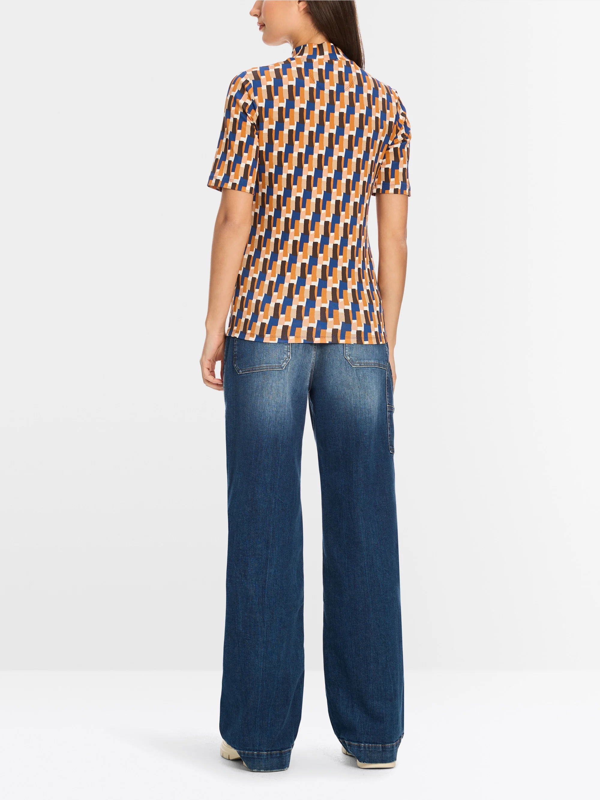 Marc-Cain Artsy T-shirt in a fitted cut