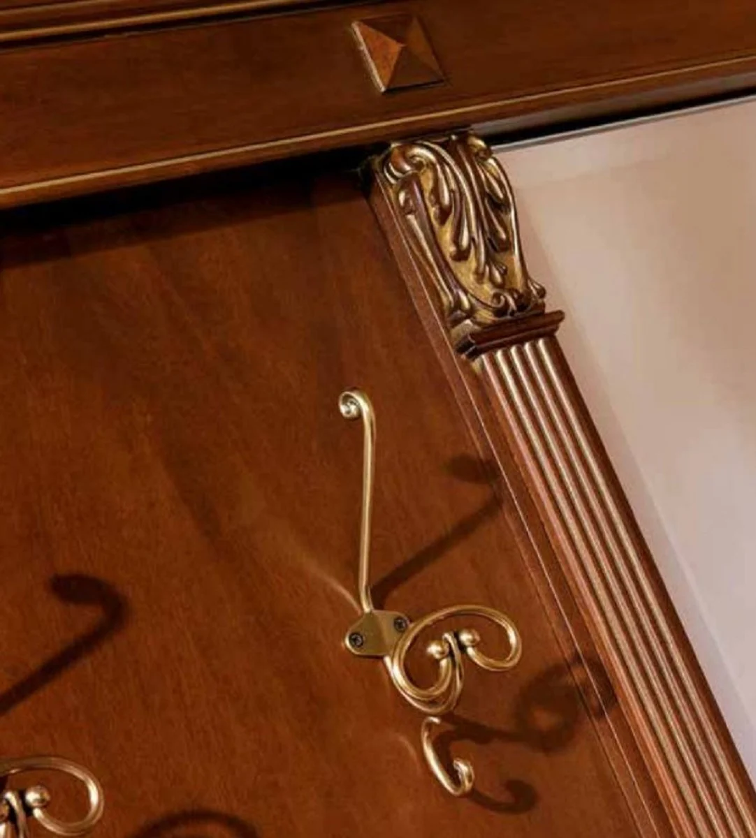 Casa Padrino guardarropa barroco de lujo con espejo marrón / oro - Armario de madera maciza barroco - Muebles armario de lujo estilo barroco - Muebles barrocos - Calidad de lujo - Hecho en Italia