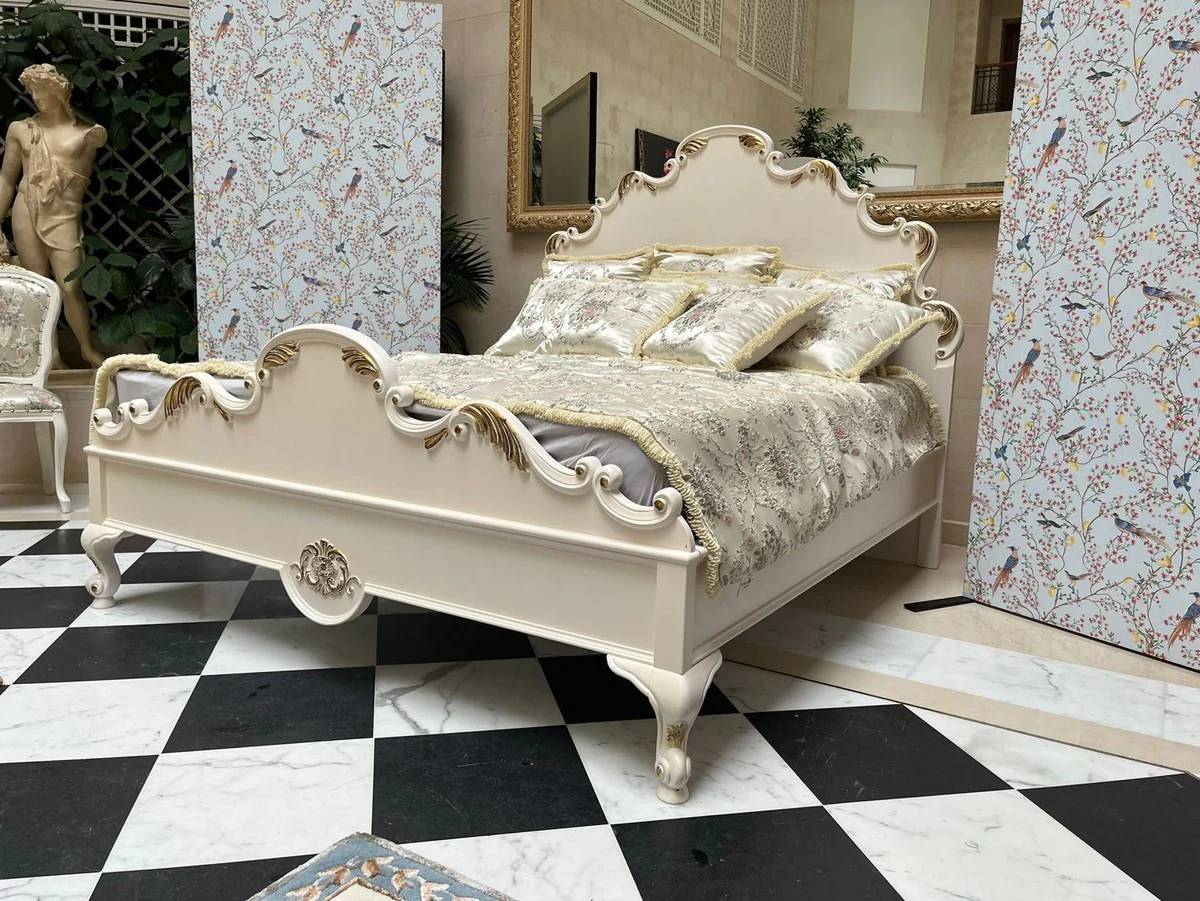 Pomp??s by Casa Padrino cama de matrimonio barroco de lujo Provenza crema / oro - dise?ada por Harald Gl??ckler