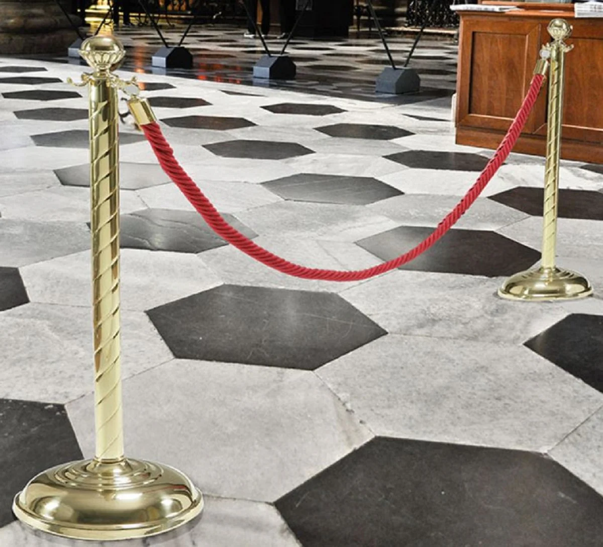 Casa Padrino barrera VIP de lujo oro / rojo ? 30 x A. 95 cm - Soporte de barrera de lat¨®n con cuerda - Accesorios para hoteles - Accesorios para restaurantes - Calidad de lujo - Hecho en Italia