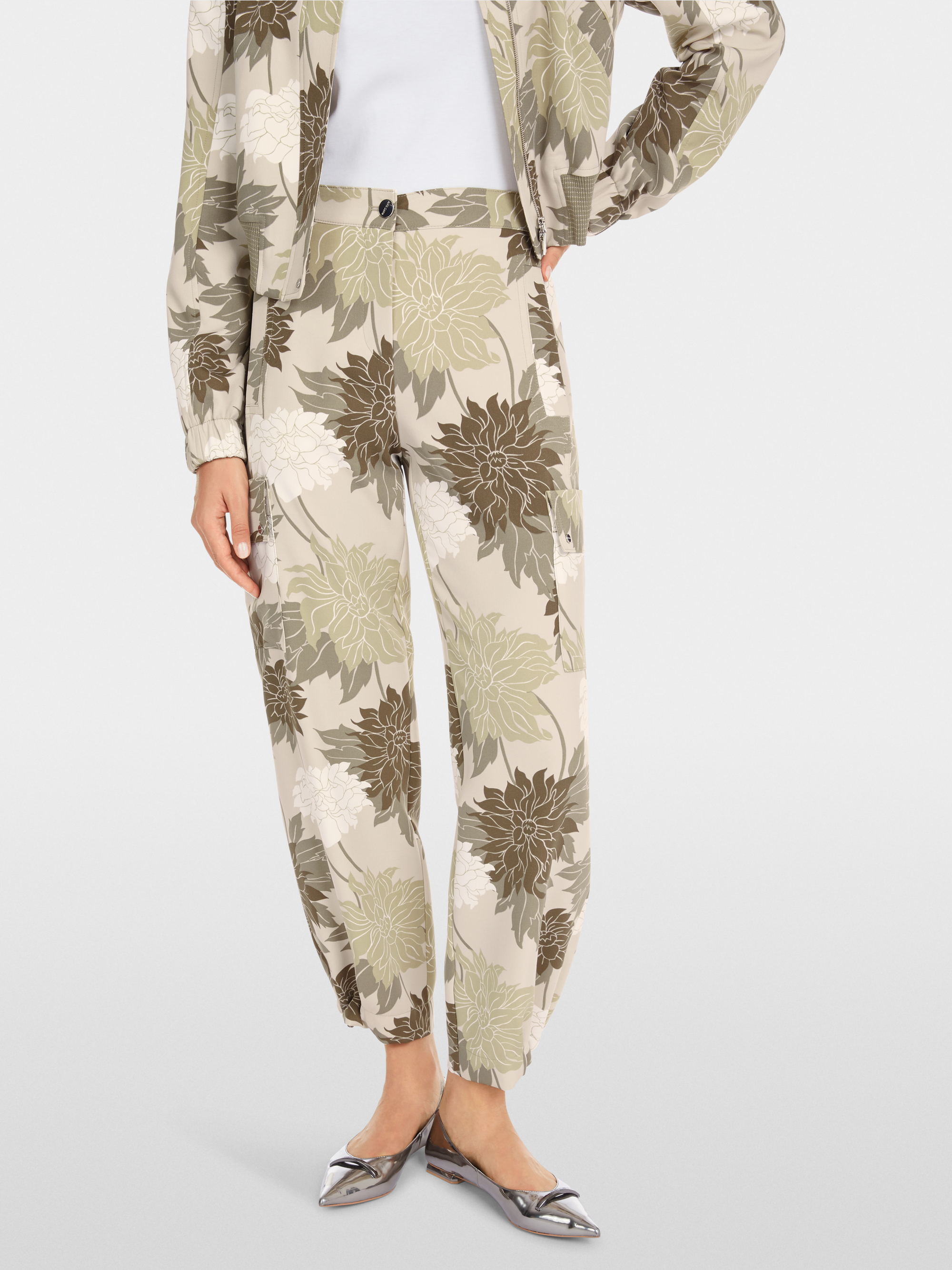 Marc-Cain RENTON cargo pants in floral design