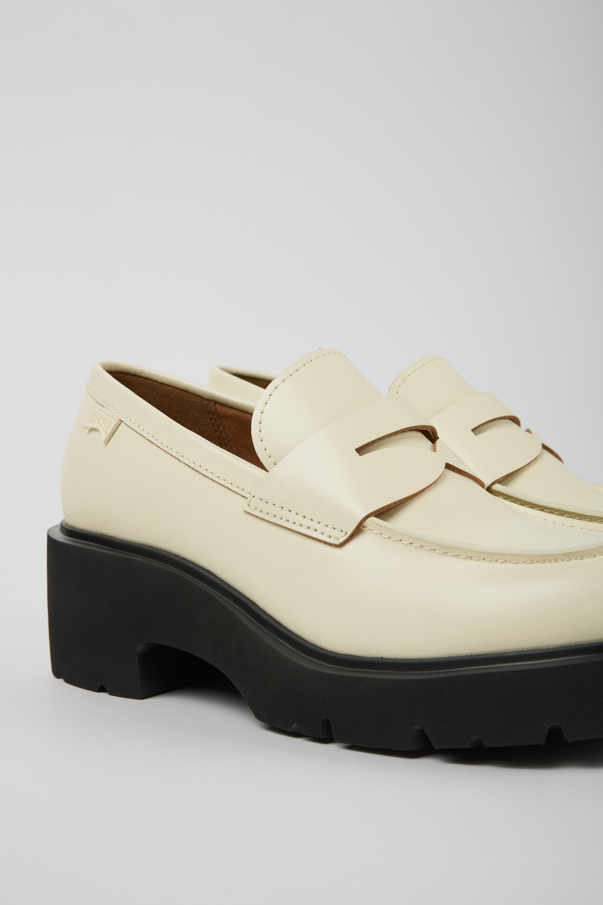Milah - White leather loafers for women
