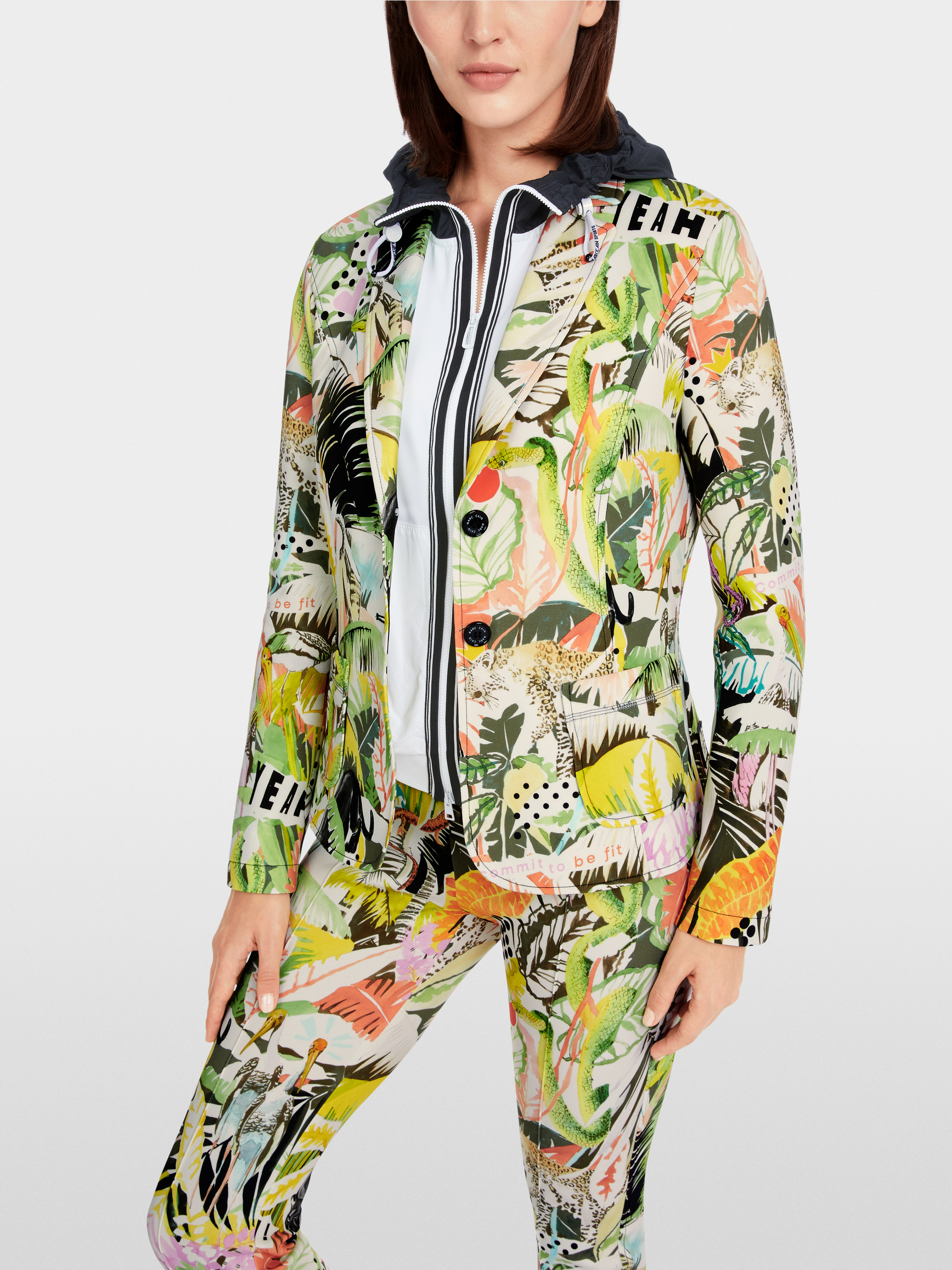 Marc-Cain Slim blazer in scuba jersey