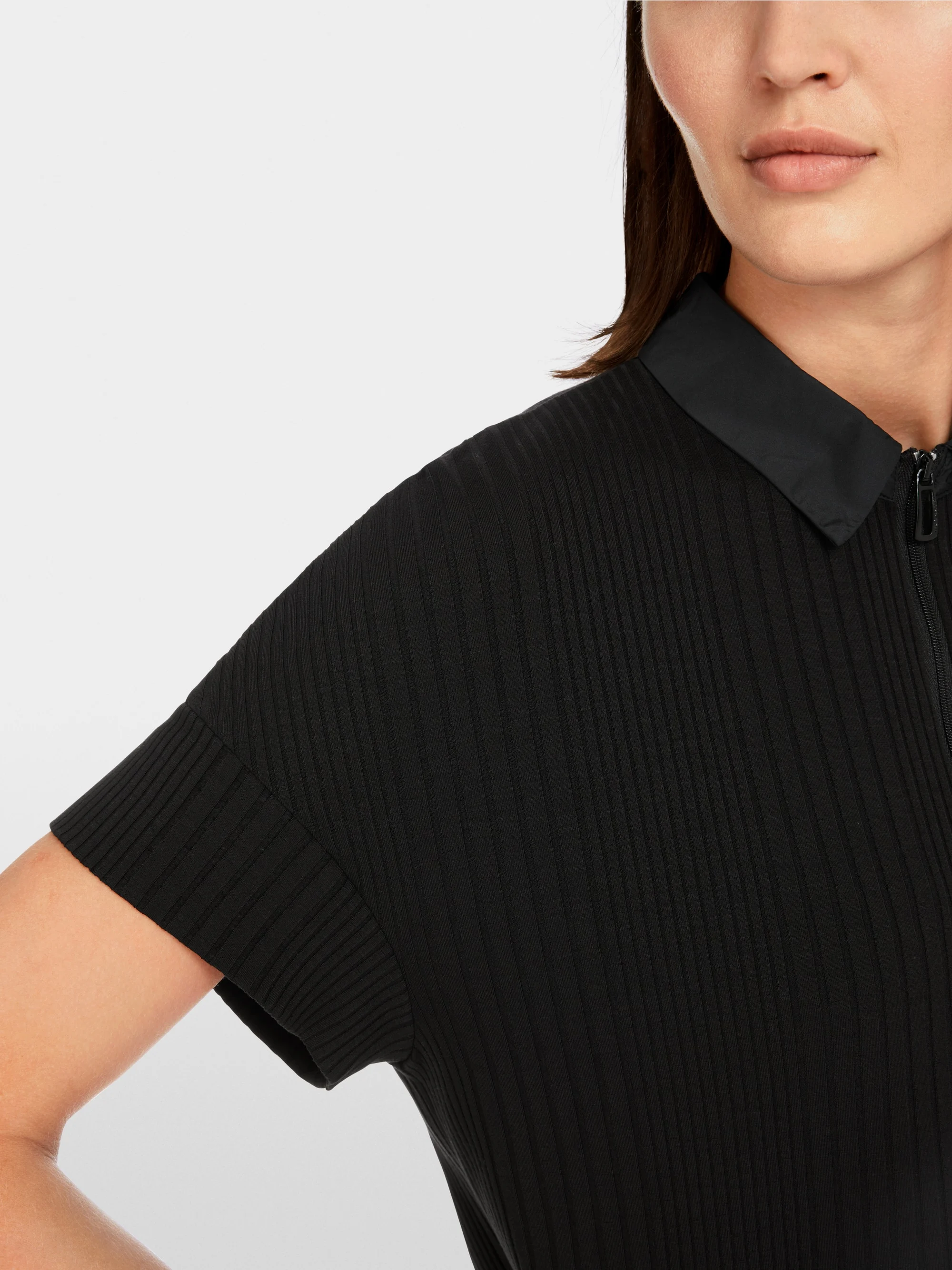 Marc-Cain Plain polo shirt in viscose stretch