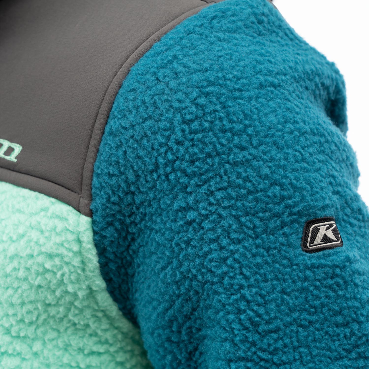 High Pile Mountain Fleece Pullover