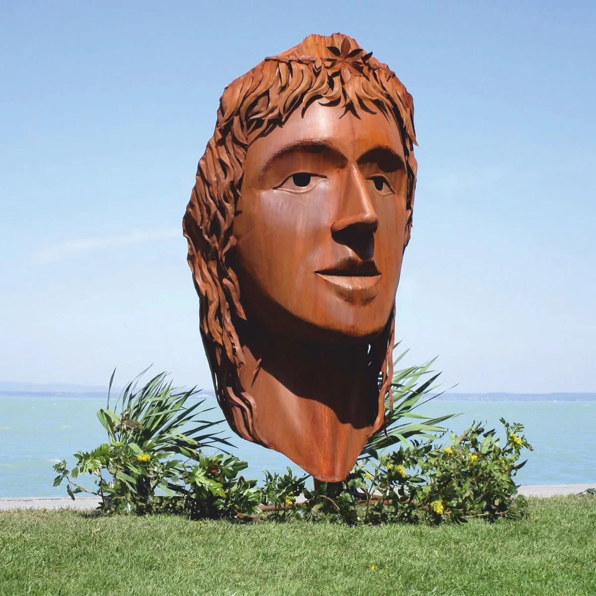 Casa Padrino escultura decorativa de jard¨ªn de acero XXL cabeza de mujer ¨®xido A. 215 cm