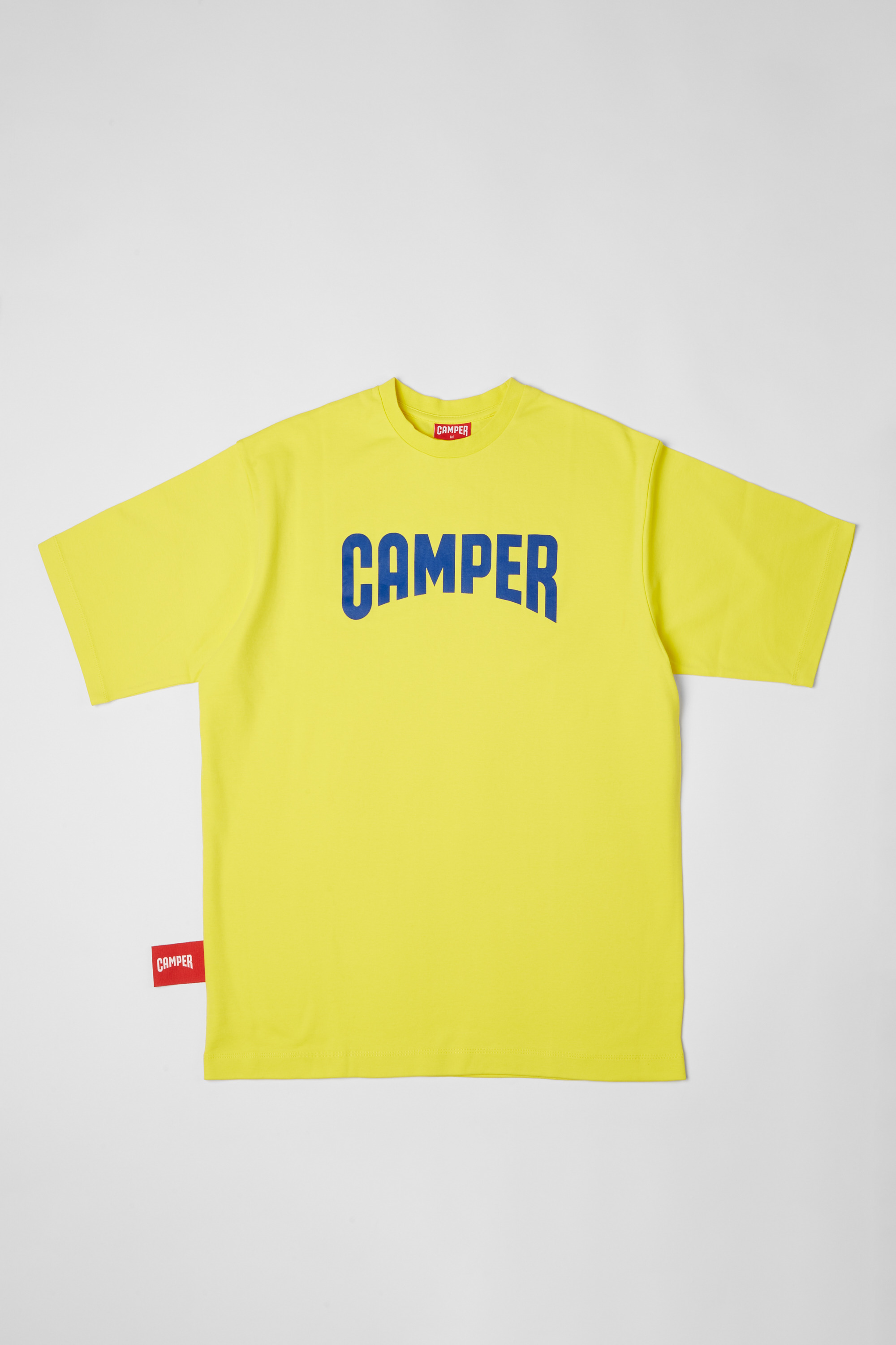 T-Shirt - Yellow unisex T-shirt with Camper logo